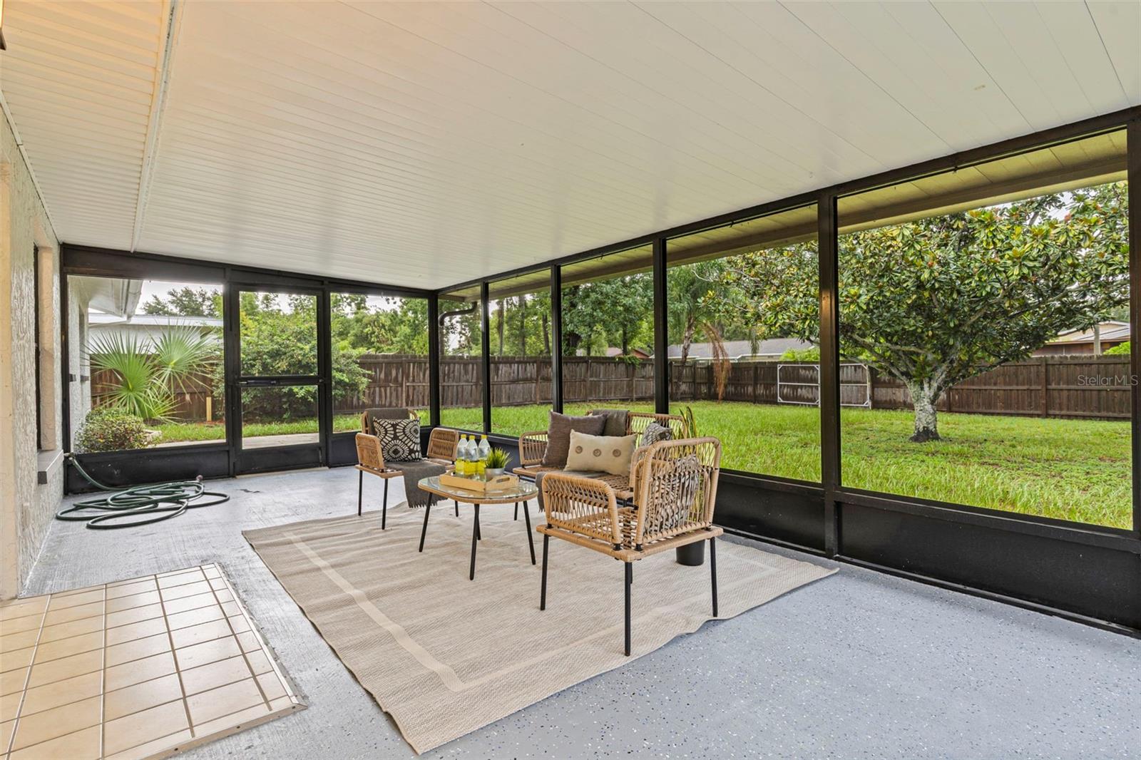 PIPERS GLEN - Residential Lease