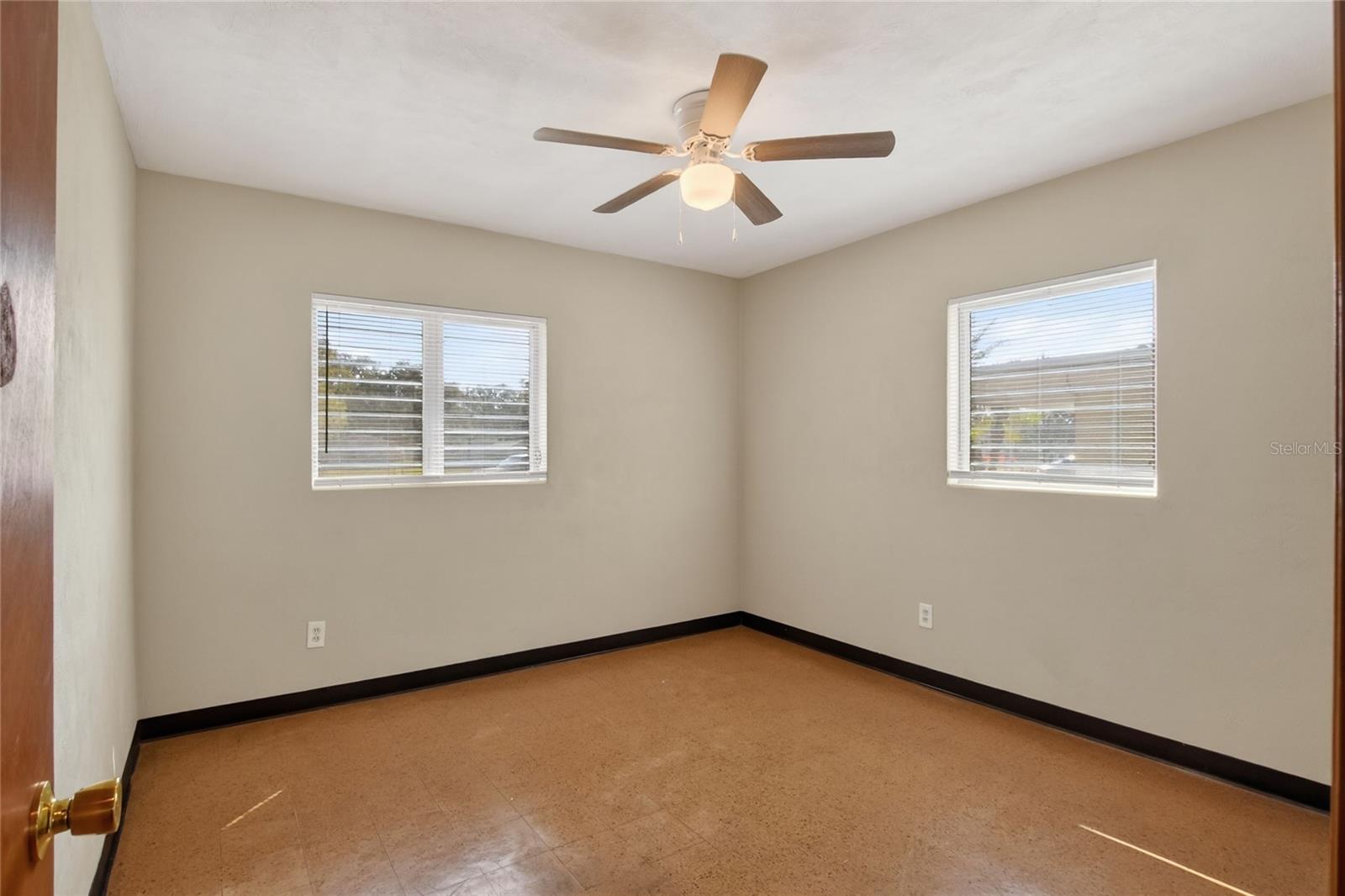 WOODLAND ESTATES PB 39 PG 29 - Residential