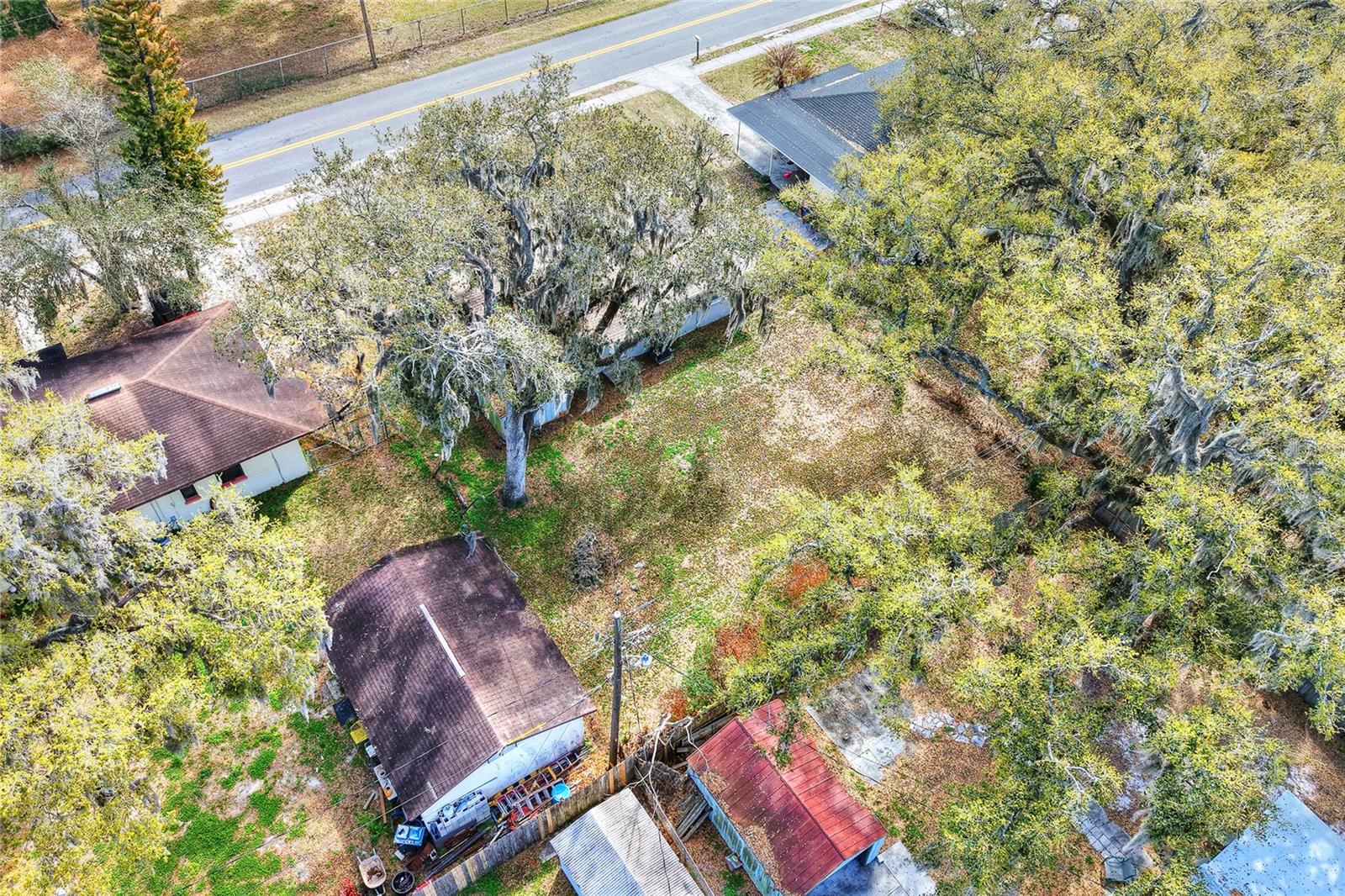 WOODLAND ESTATES PB 39 PG 29 - Residential