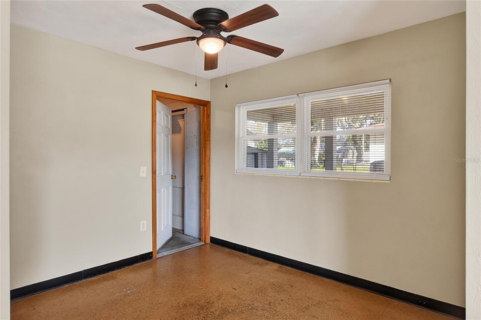 WOODLAND ESTATES PB 39 PG 29 - Residential