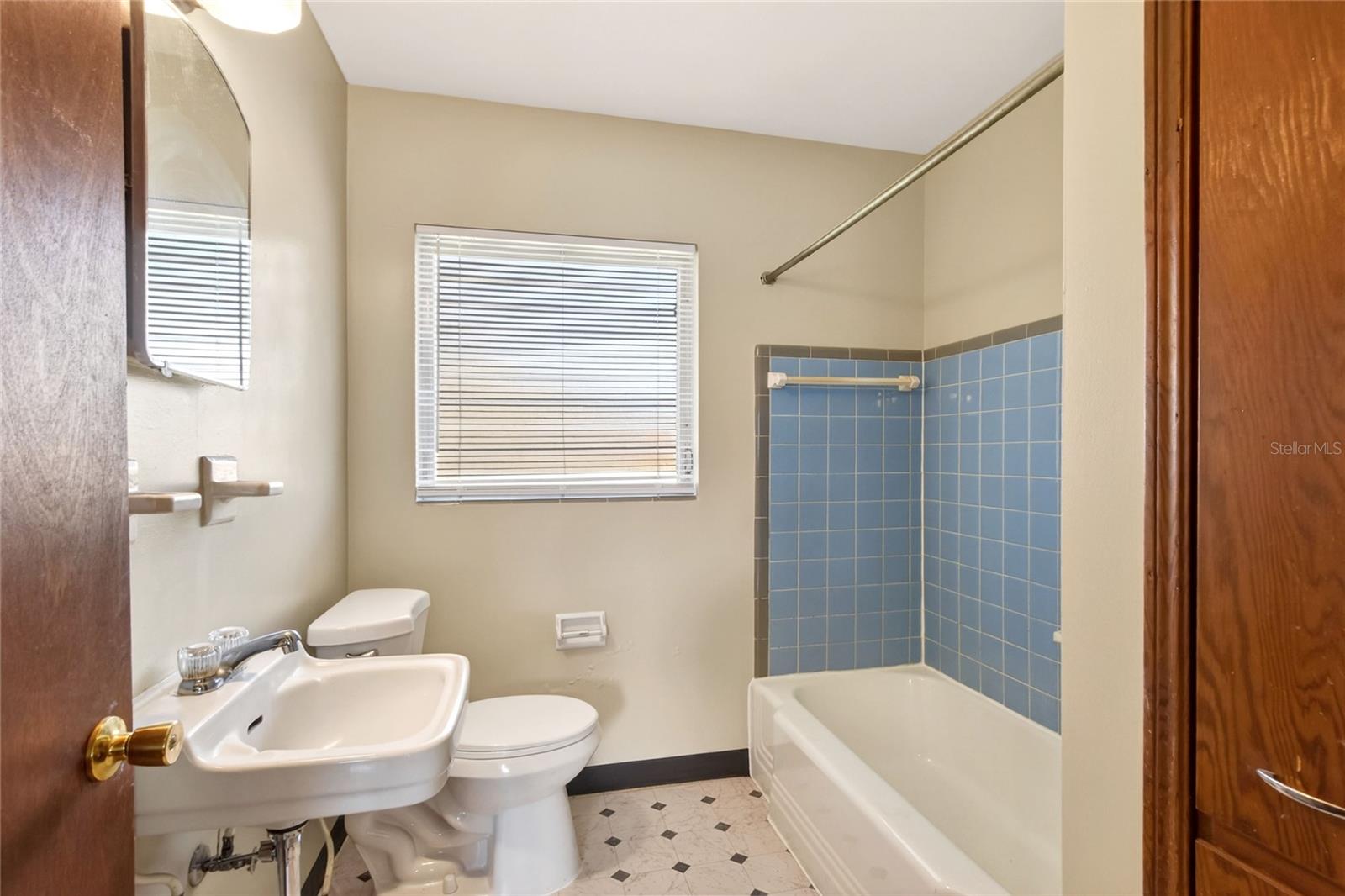 WOODLAND ESTATES PB 39 PG 29 - Residential