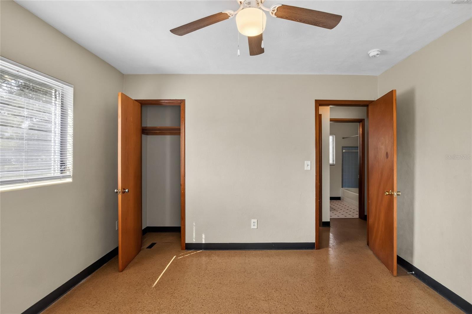 WOODLAND ESTATES PB 39 PG 29 - Residential