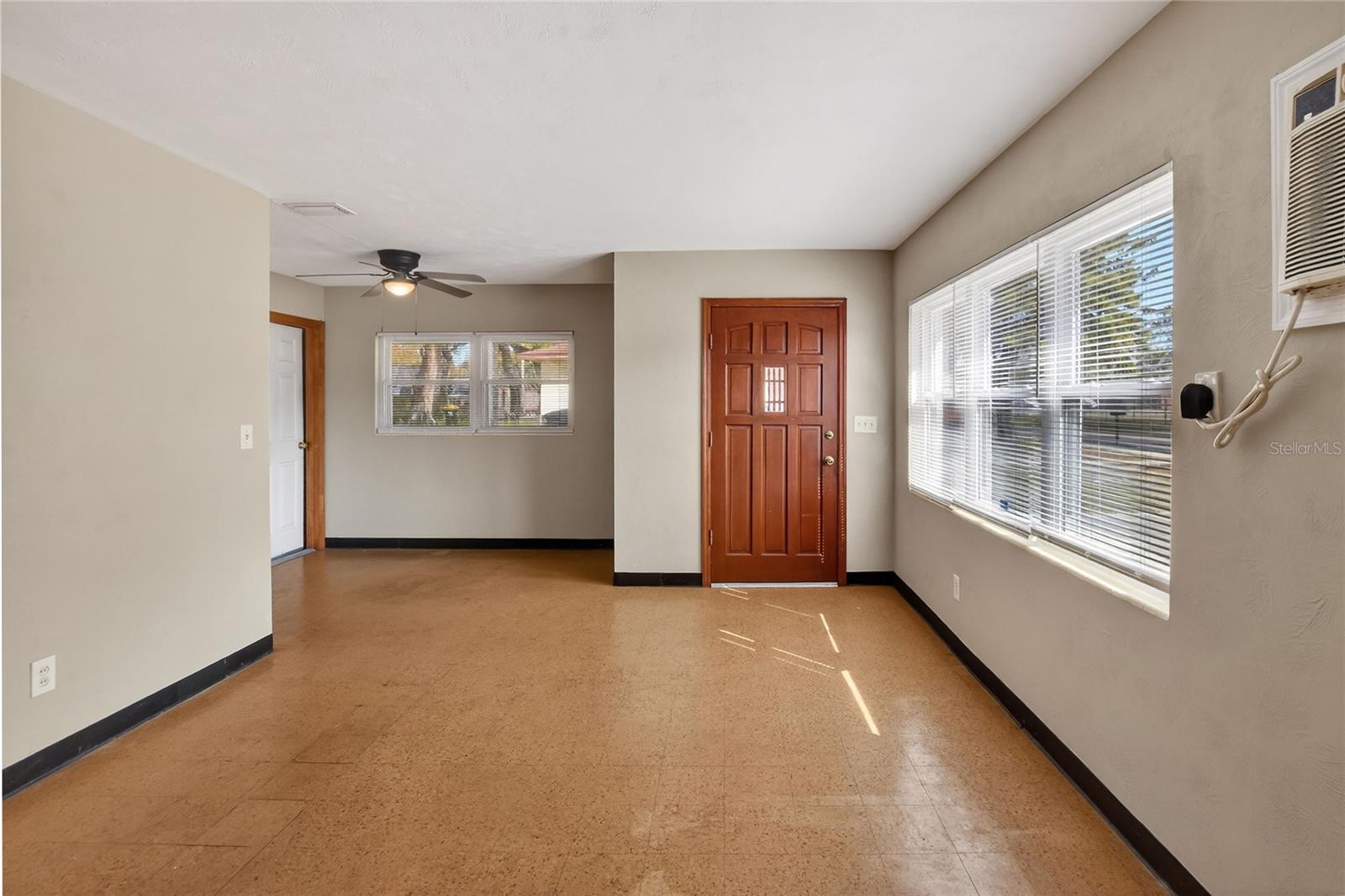 WOODLAND ESTATES PB 39 PG 29 - Residential