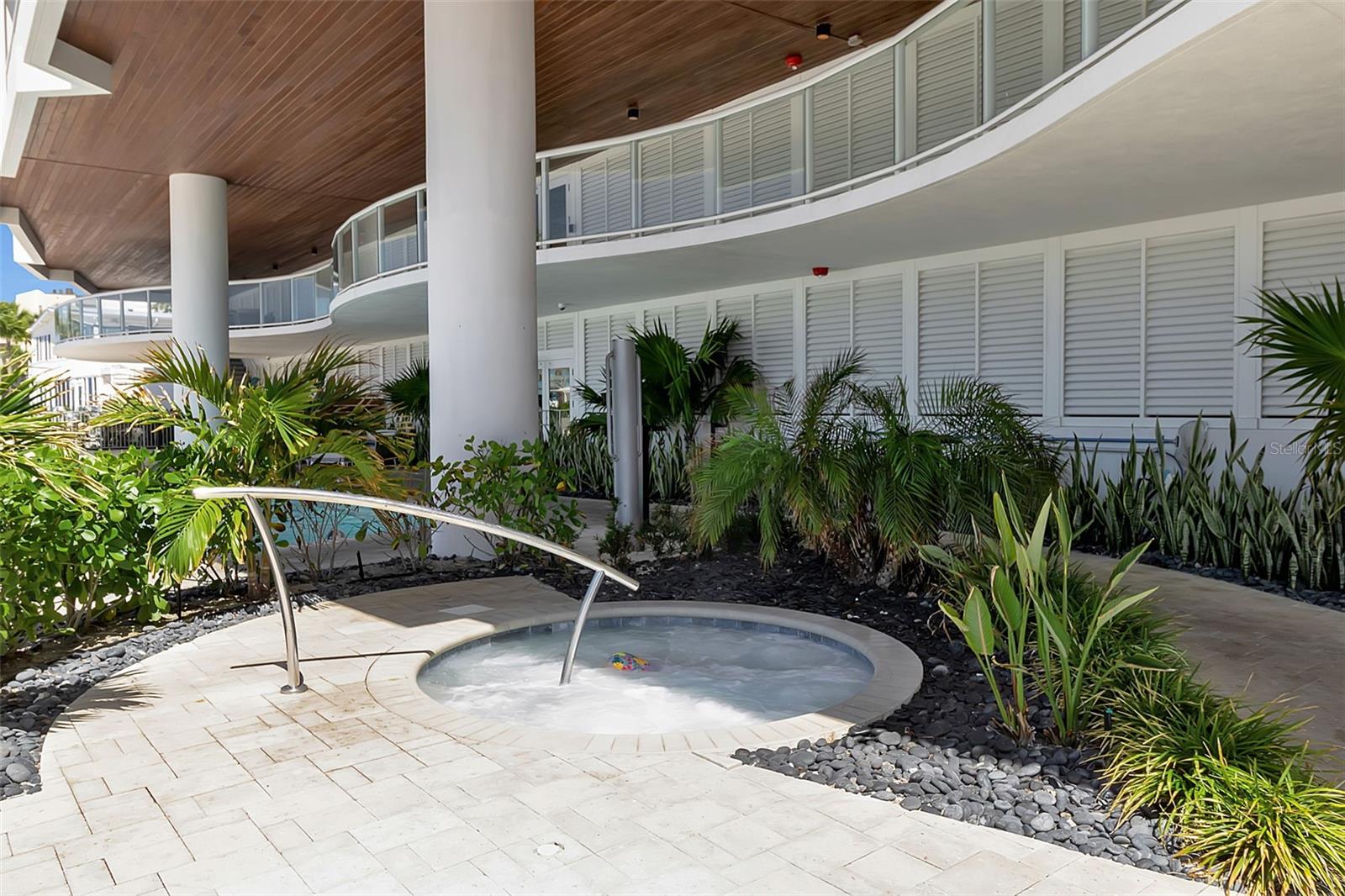 TEN35 SEASIDE - Residential