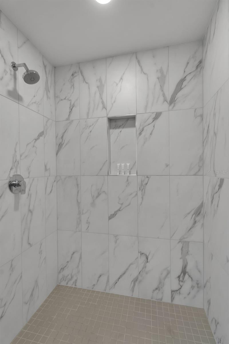 TEN35 SEASIDE - Residential