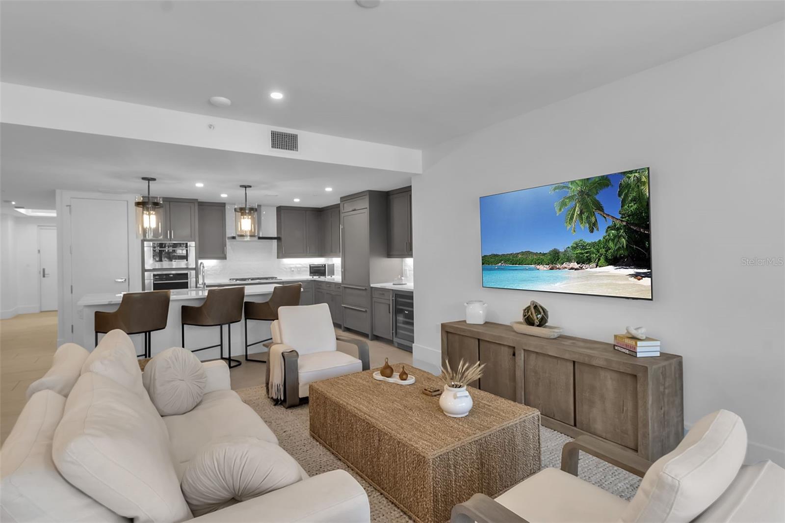 TEN35 SEASIDE - Residential