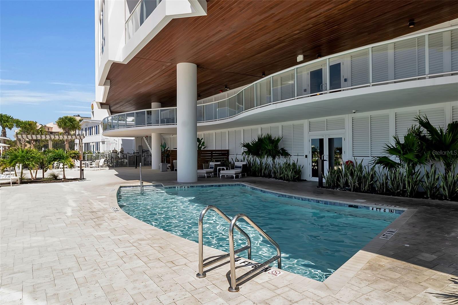 TEN35 SEASIDE - Residential