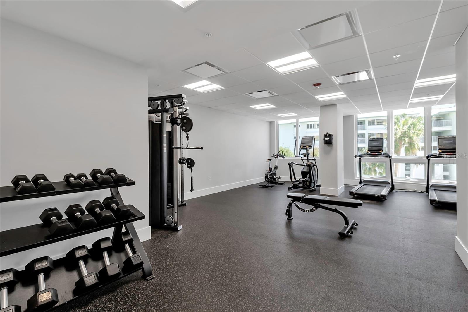 TEN35 SEASIDE - Residential