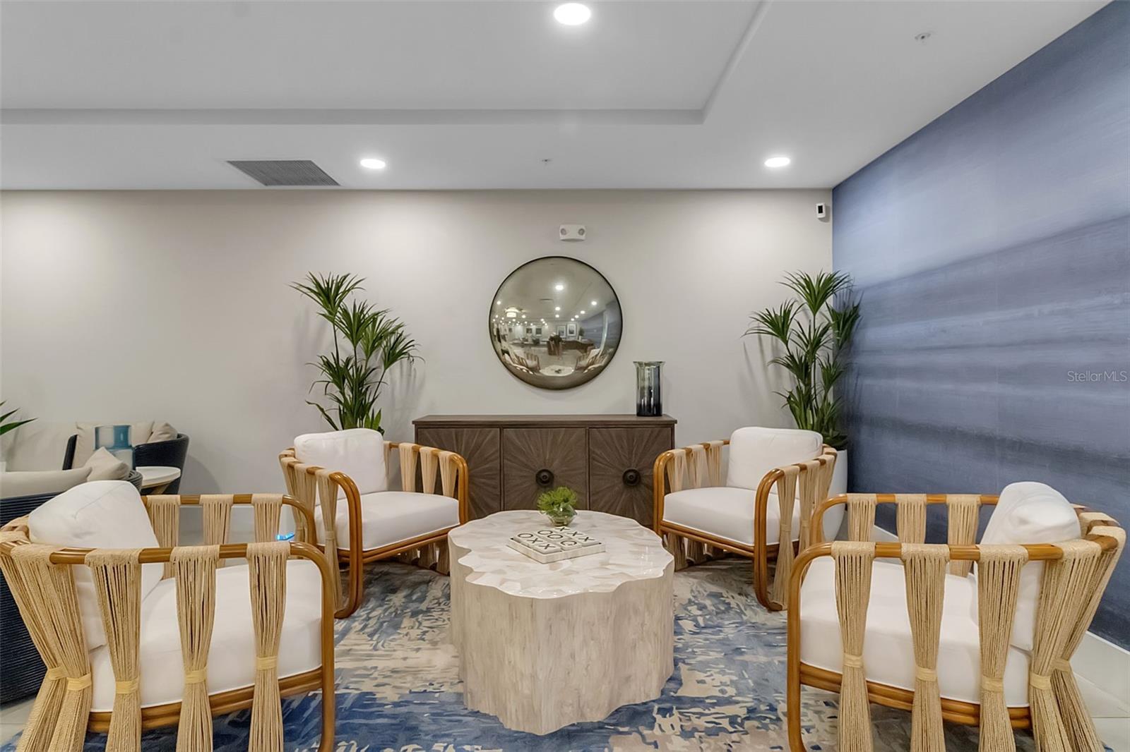 TEN35 SEASIDE - Residential
