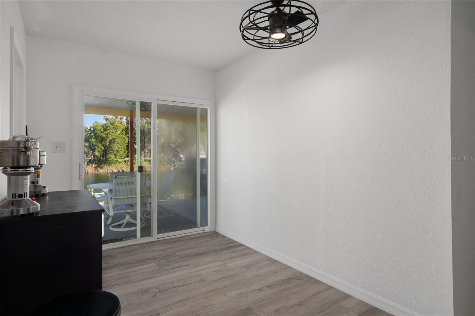 HERNANDO BEACH - Residential