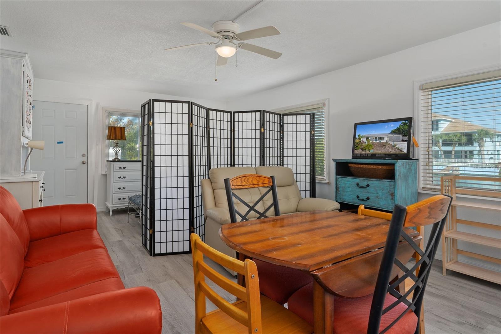 HERNANDO BEACH - Residential