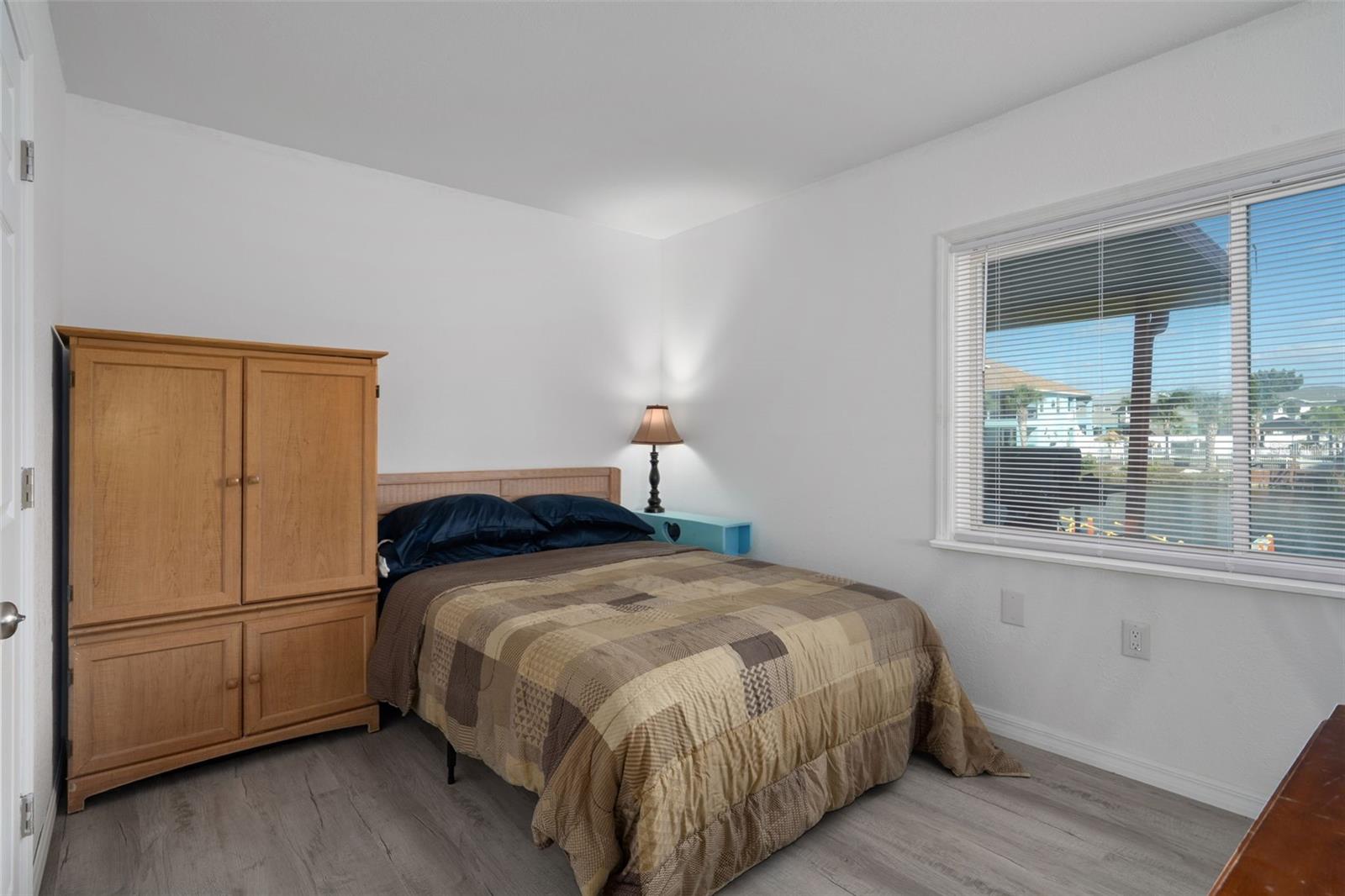 HERNANDO BEACH - Residential