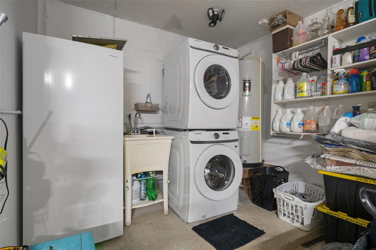 HERNANDO BEACH - Residential