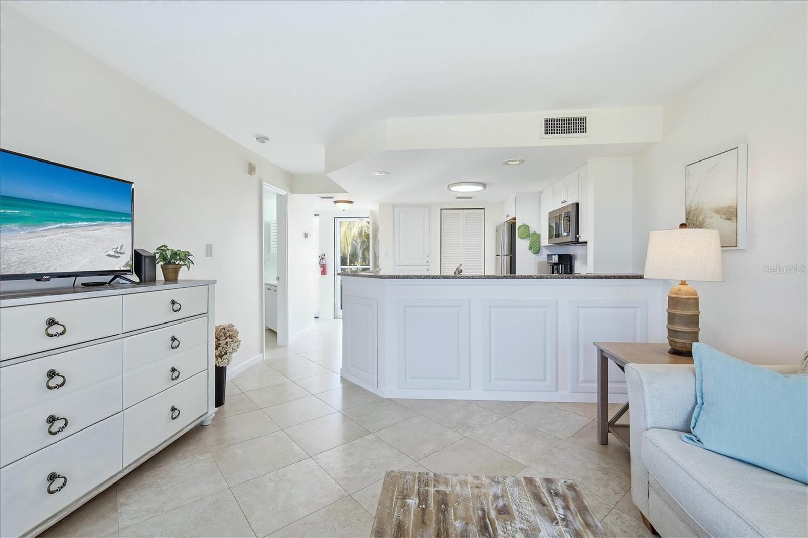 BEACH CHALET BLD G - Residential