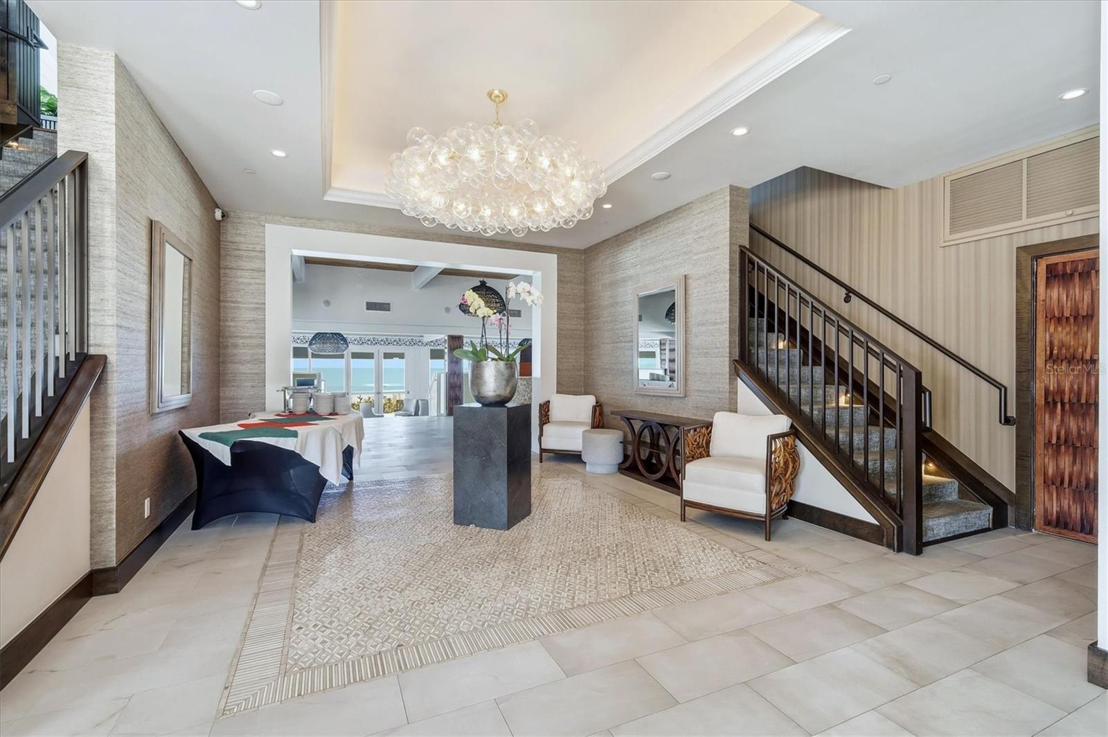 BEACH CHALET BLD G - Residential