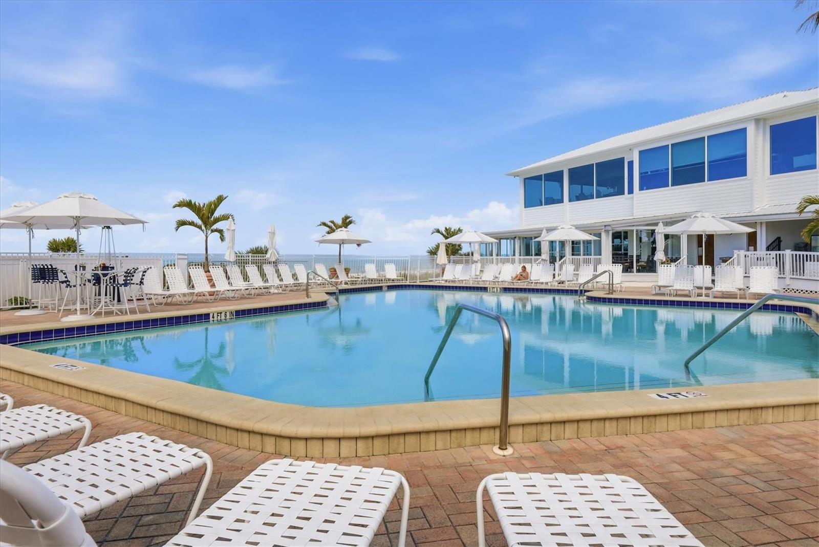 BEACH CHALET BLD G - Residential