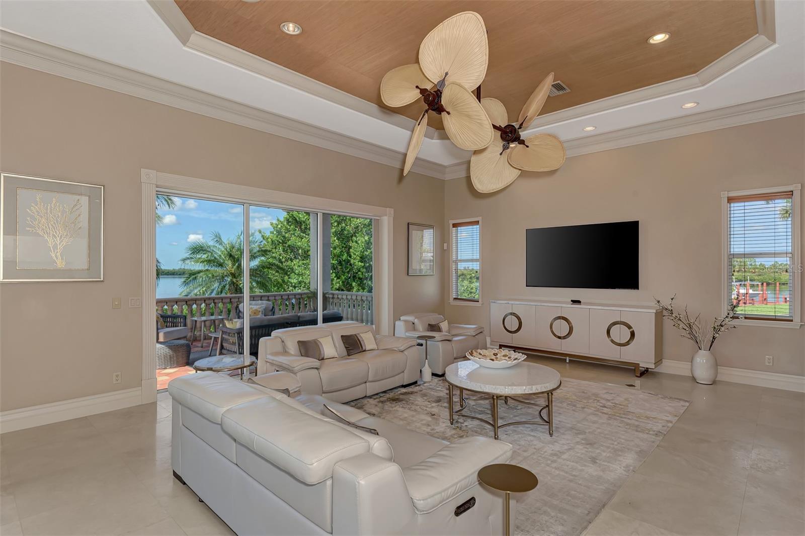 SOUTH BAYVIEW ESTATES - Residential