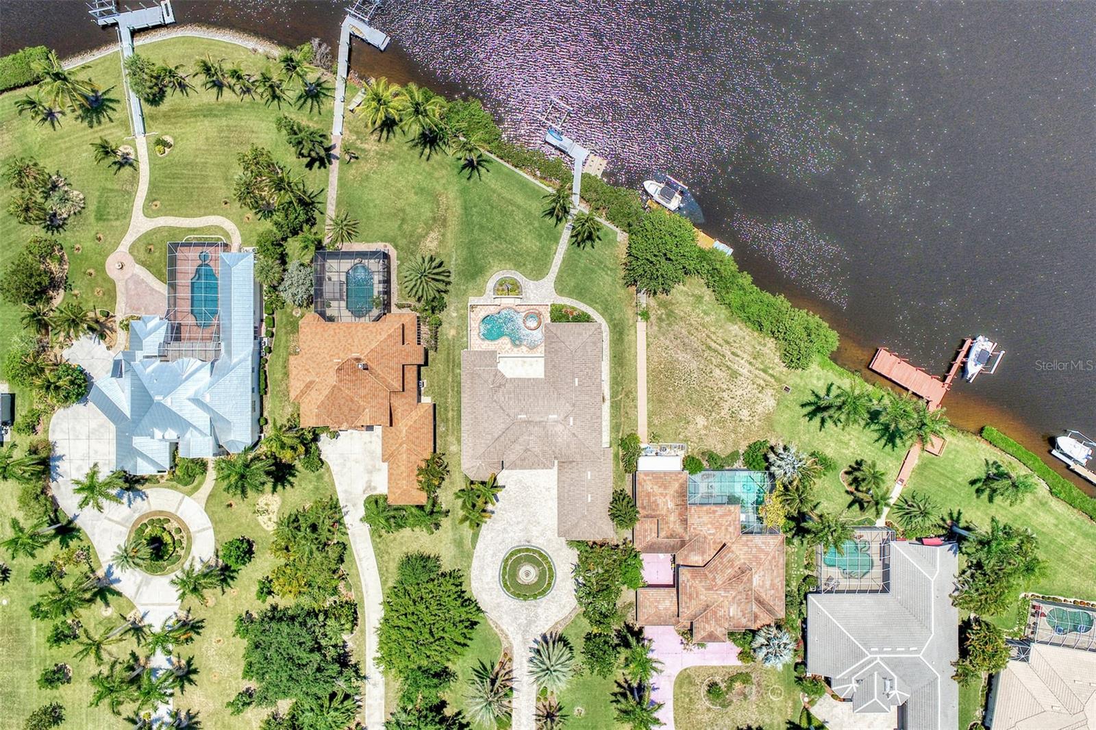 SOUTH BAYVIEW ESTATES - Residential