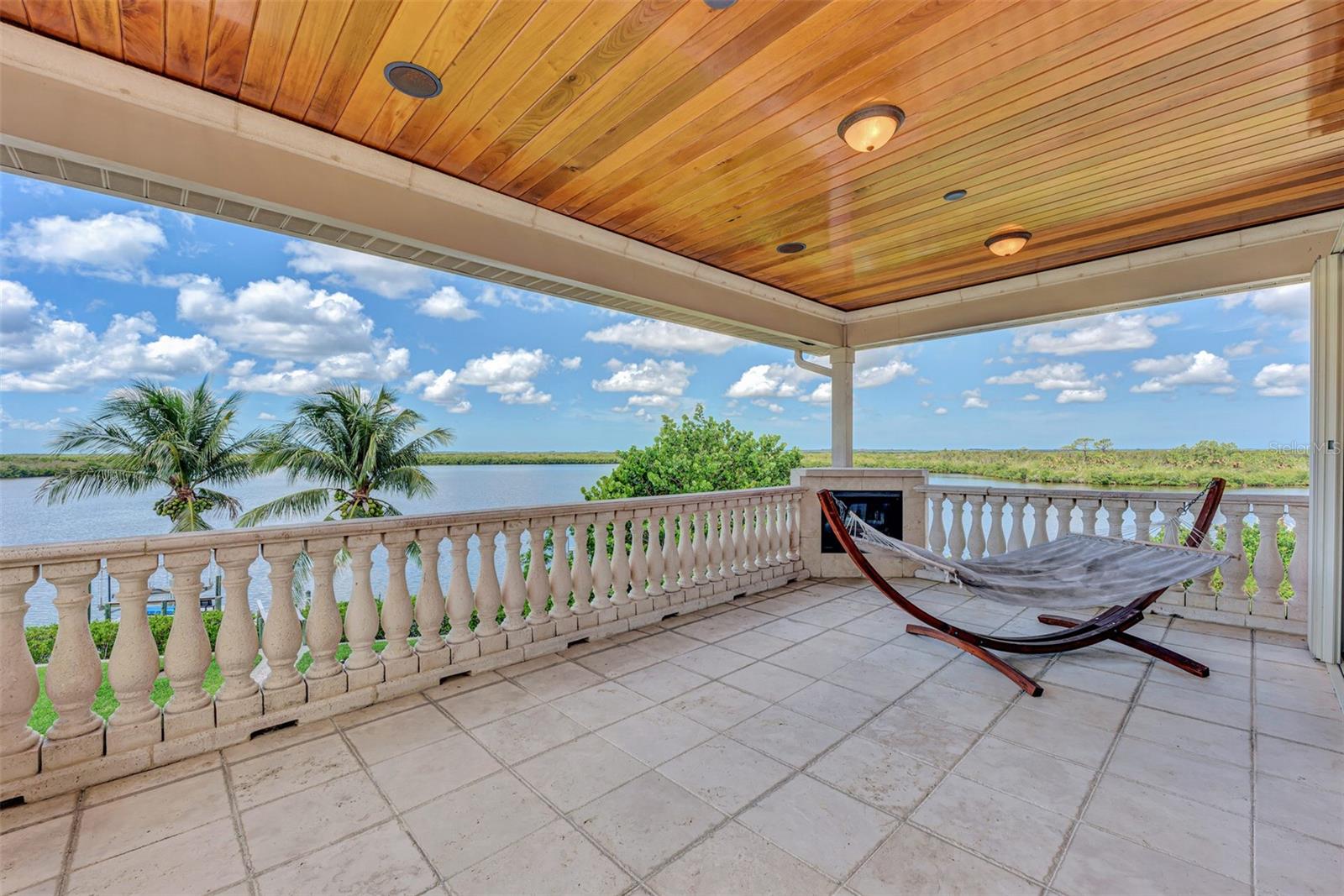 SOUTH BAYVIEW ESTATES - Residential