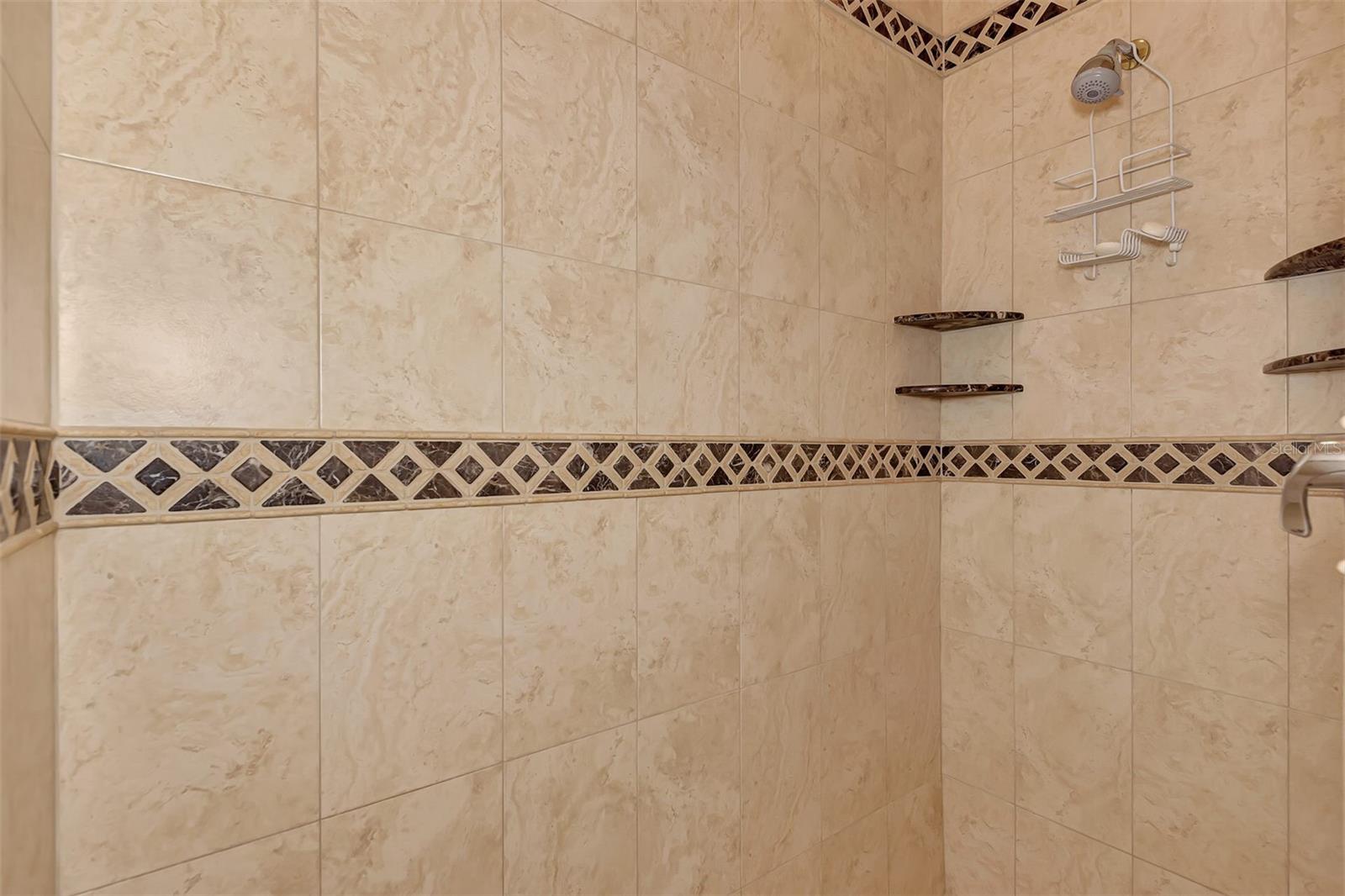 SOUTH BAYVIEW ESTATES - Residential