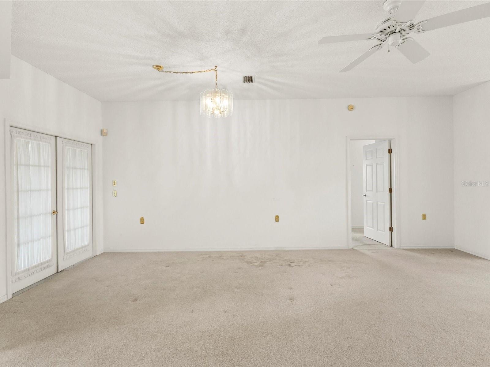 TIMBER PINES - Residential