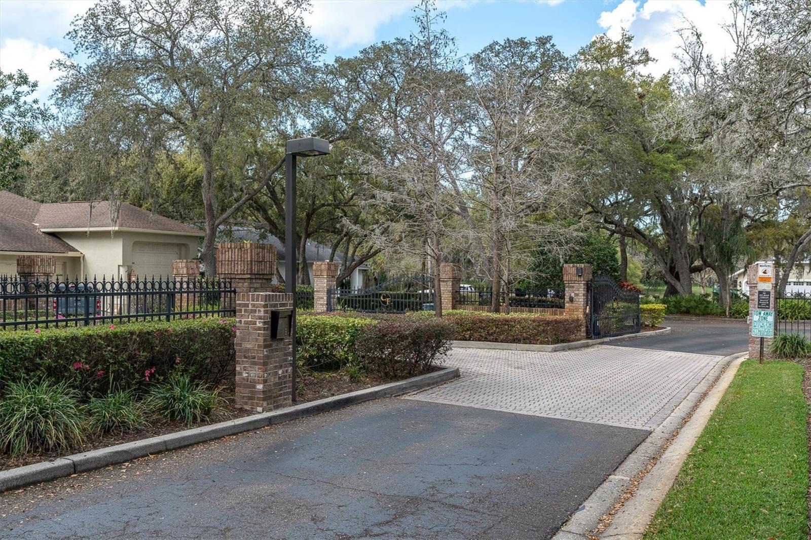 CRESCENT FOREST - Residential