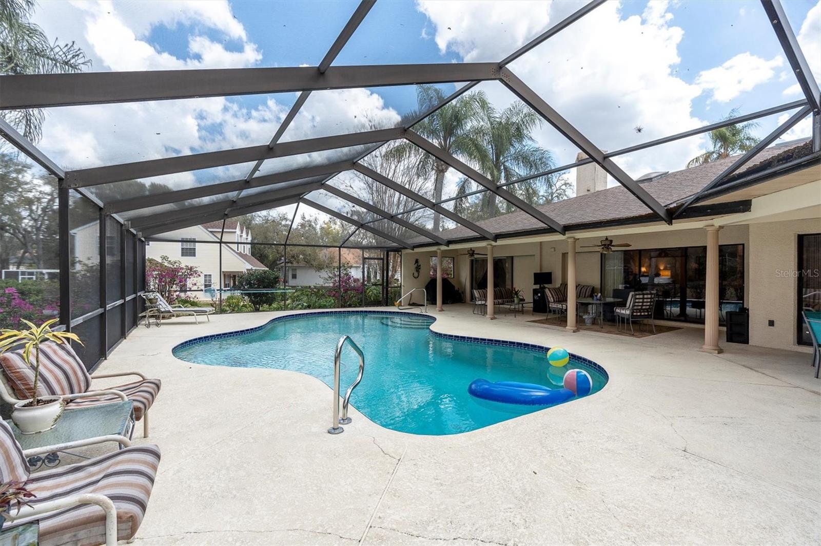 CRESCENT FOREST - Residential