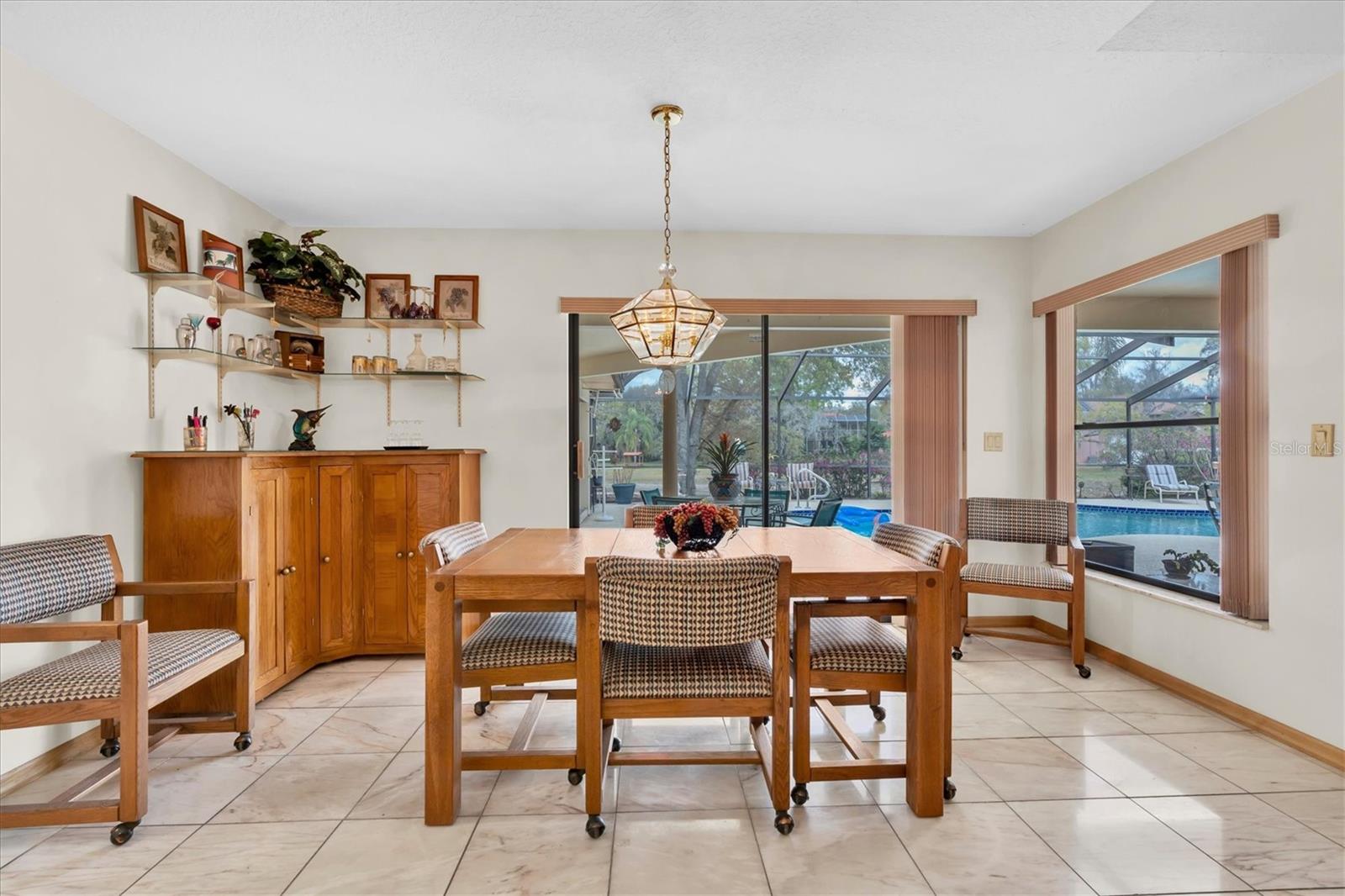 CRESCENT FOREST - Residential