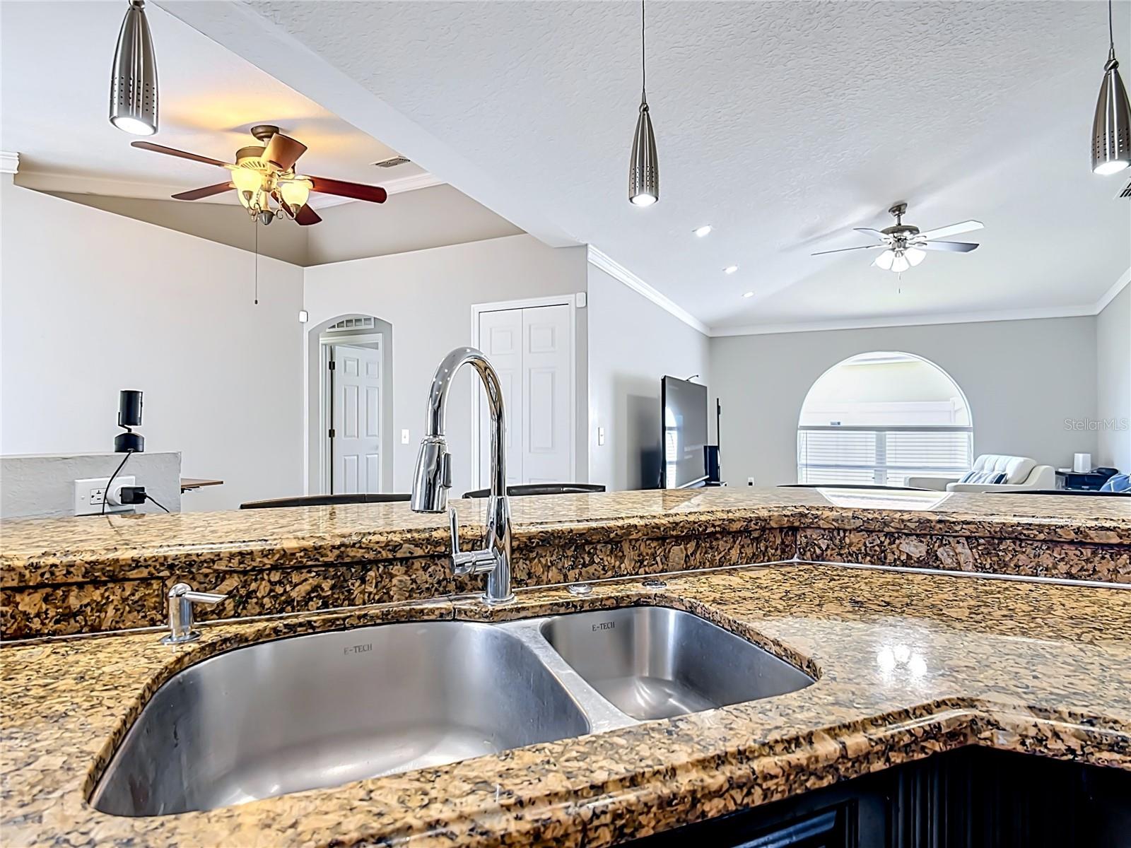 TURNBERRY RESERVE UNIT 1 - Residential