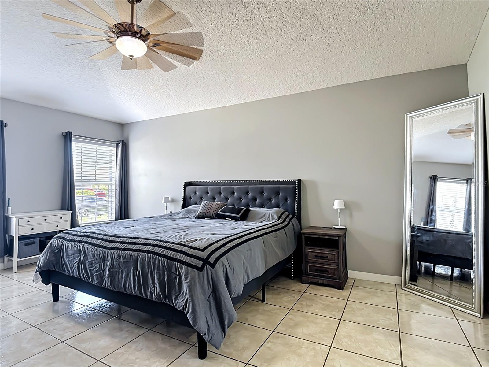 TURNBERRY RESERVE UNIT 1 - Residential