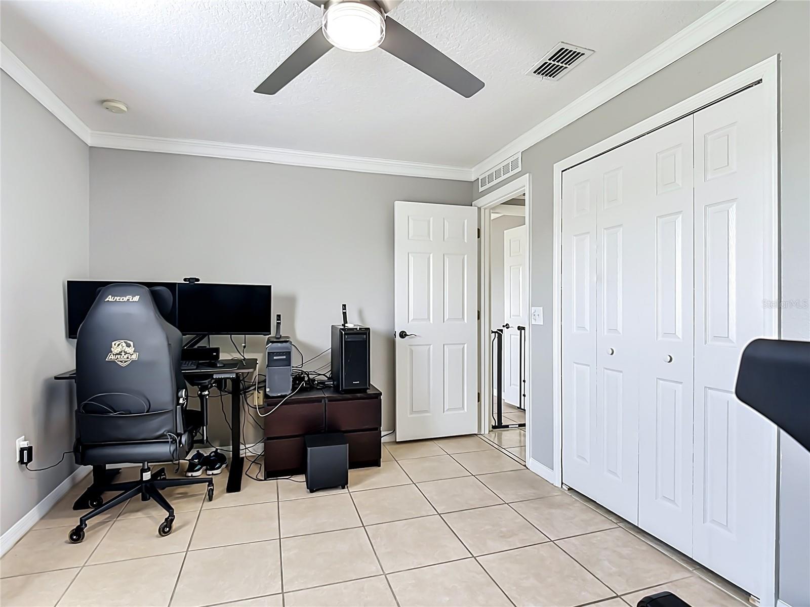 TURNBERRY RESERVE UNIT 1 - Residential