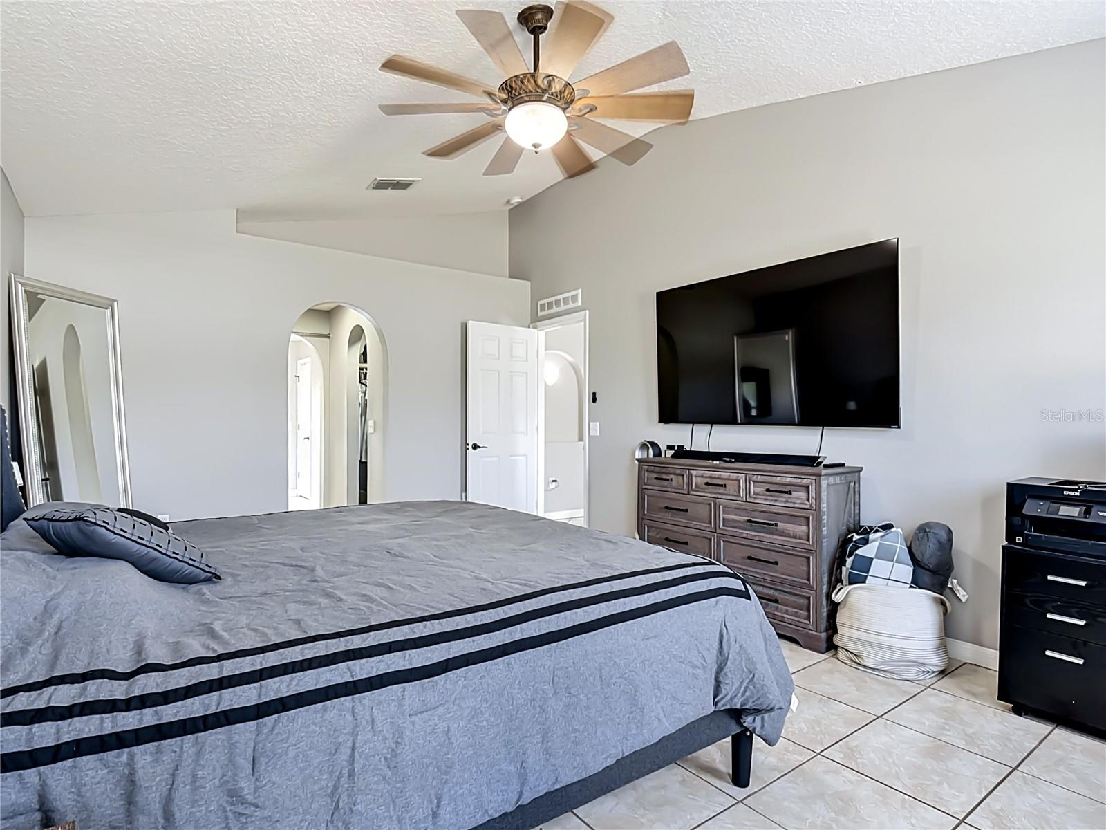 TURNBERRY RESERVE UNIT 1 - Residential
