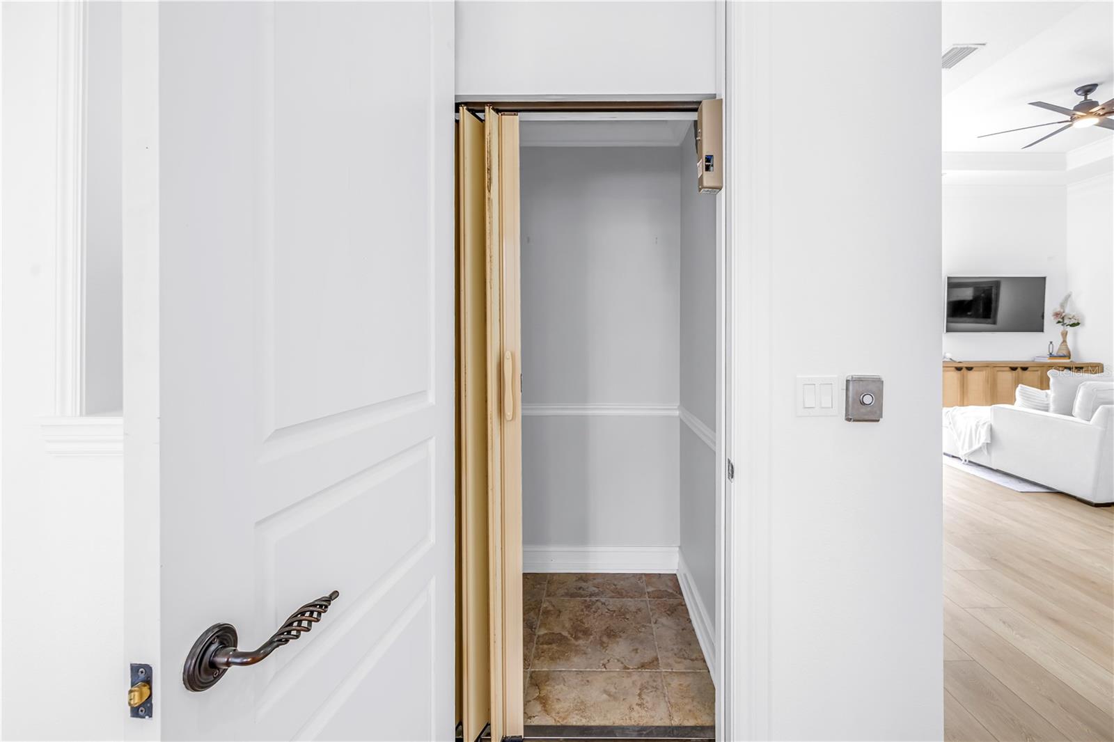 RESERVE OF OLD TAMPA BAY - Residential