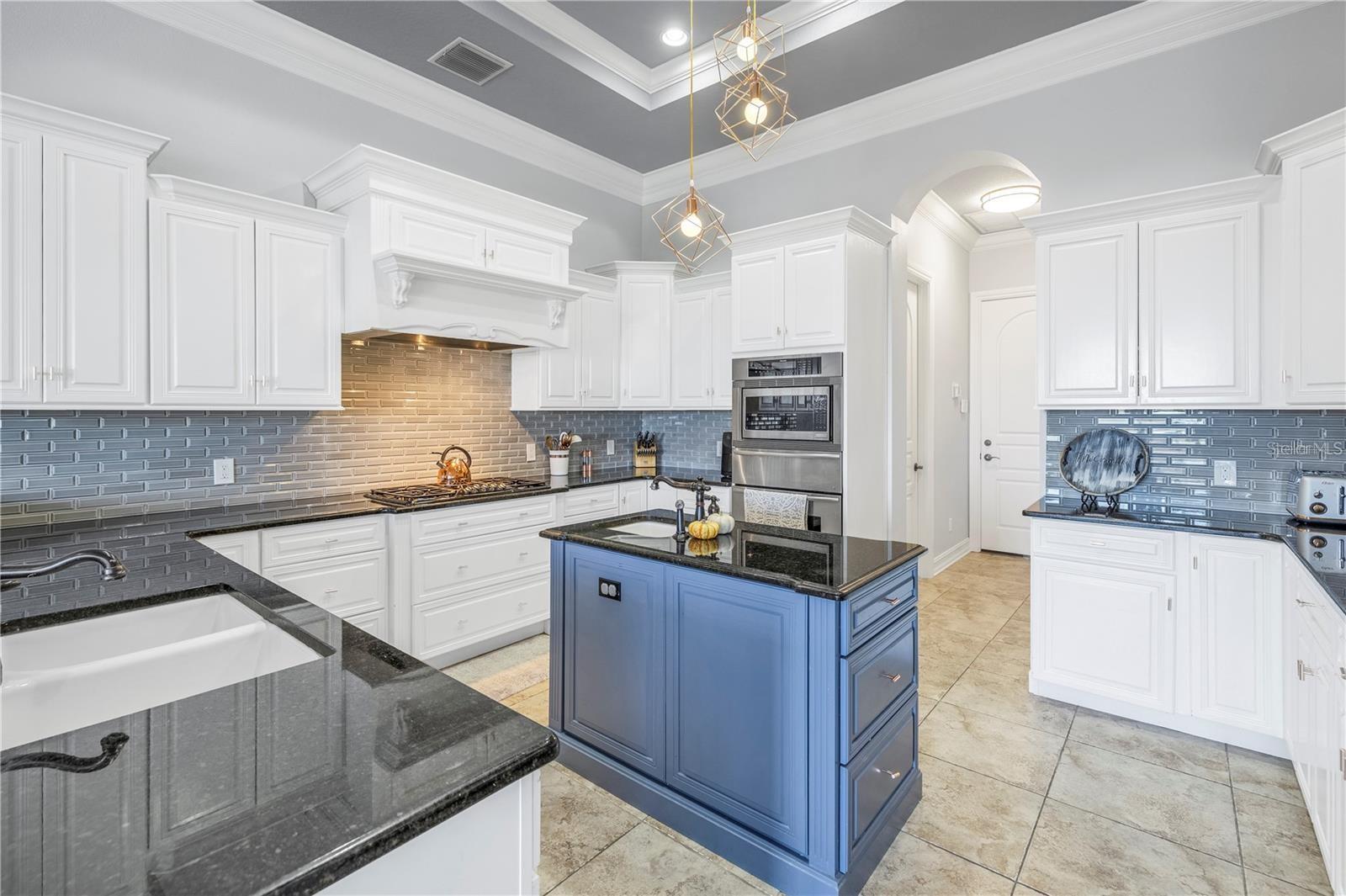 RESERVE OF OLD TAMPA BAY - Residential