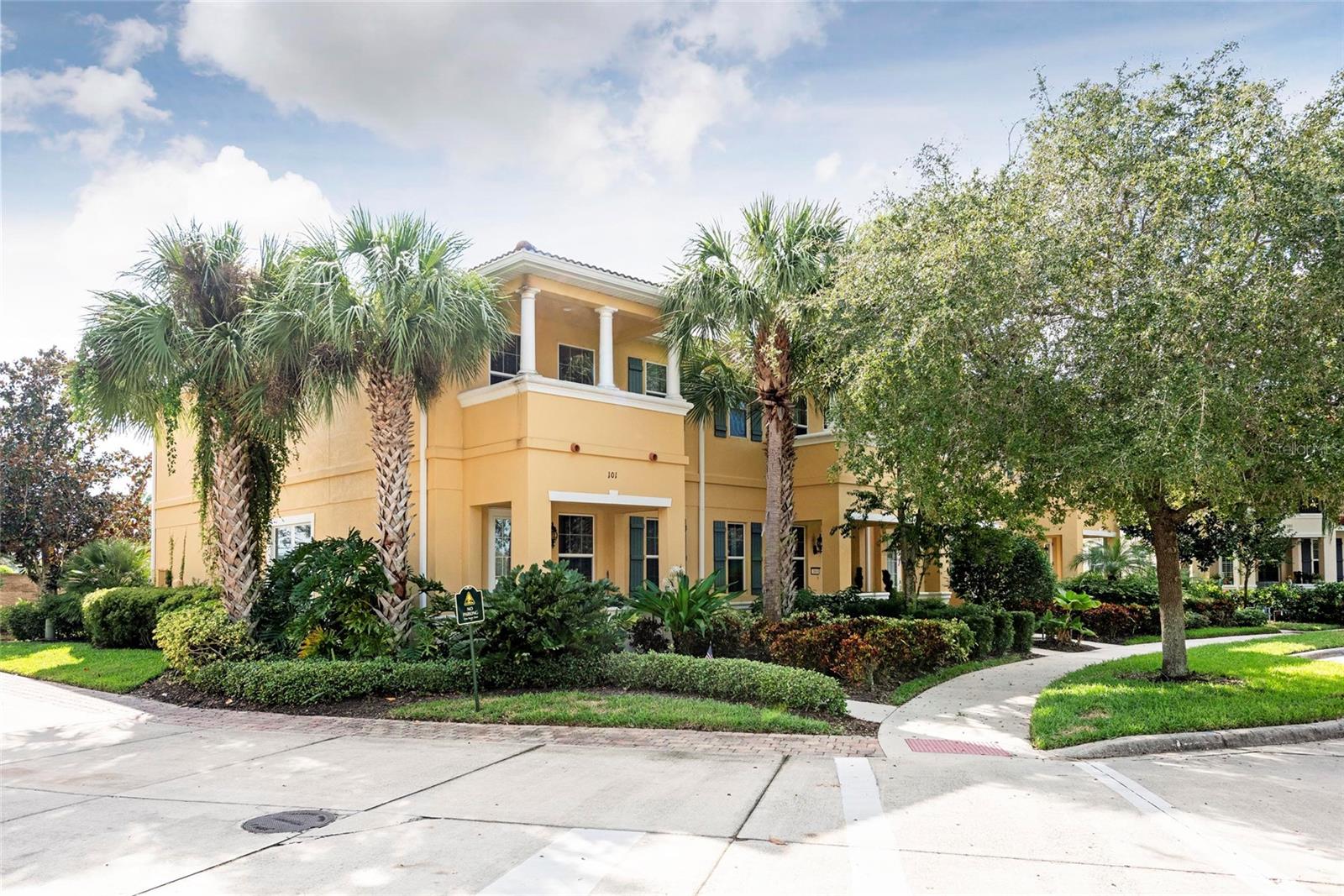 SAN MICHELE AT UNIVERSITY COMMONS - Residential