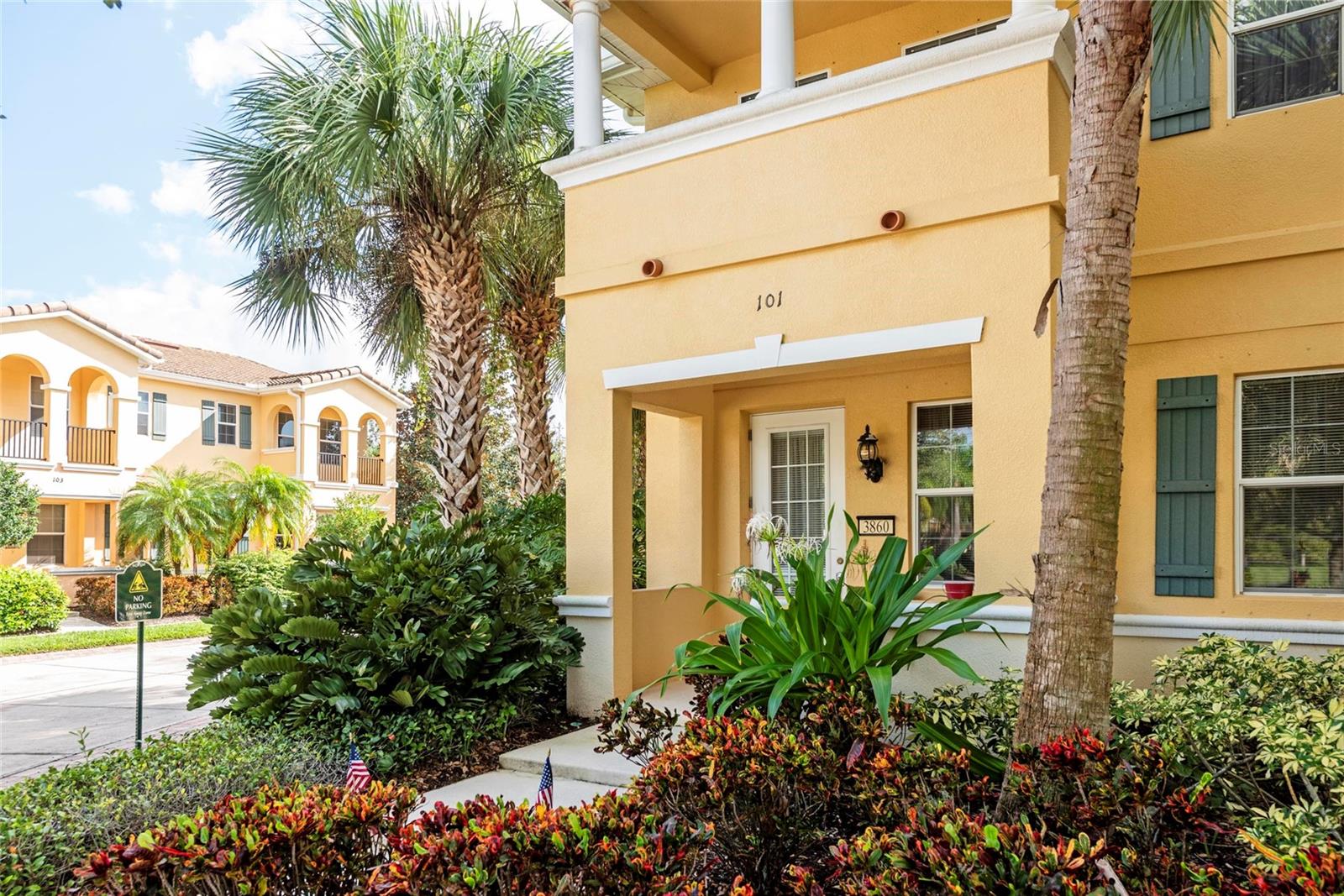 SAN MICHELE AT UNIVERSITY COMMONS - Residential
