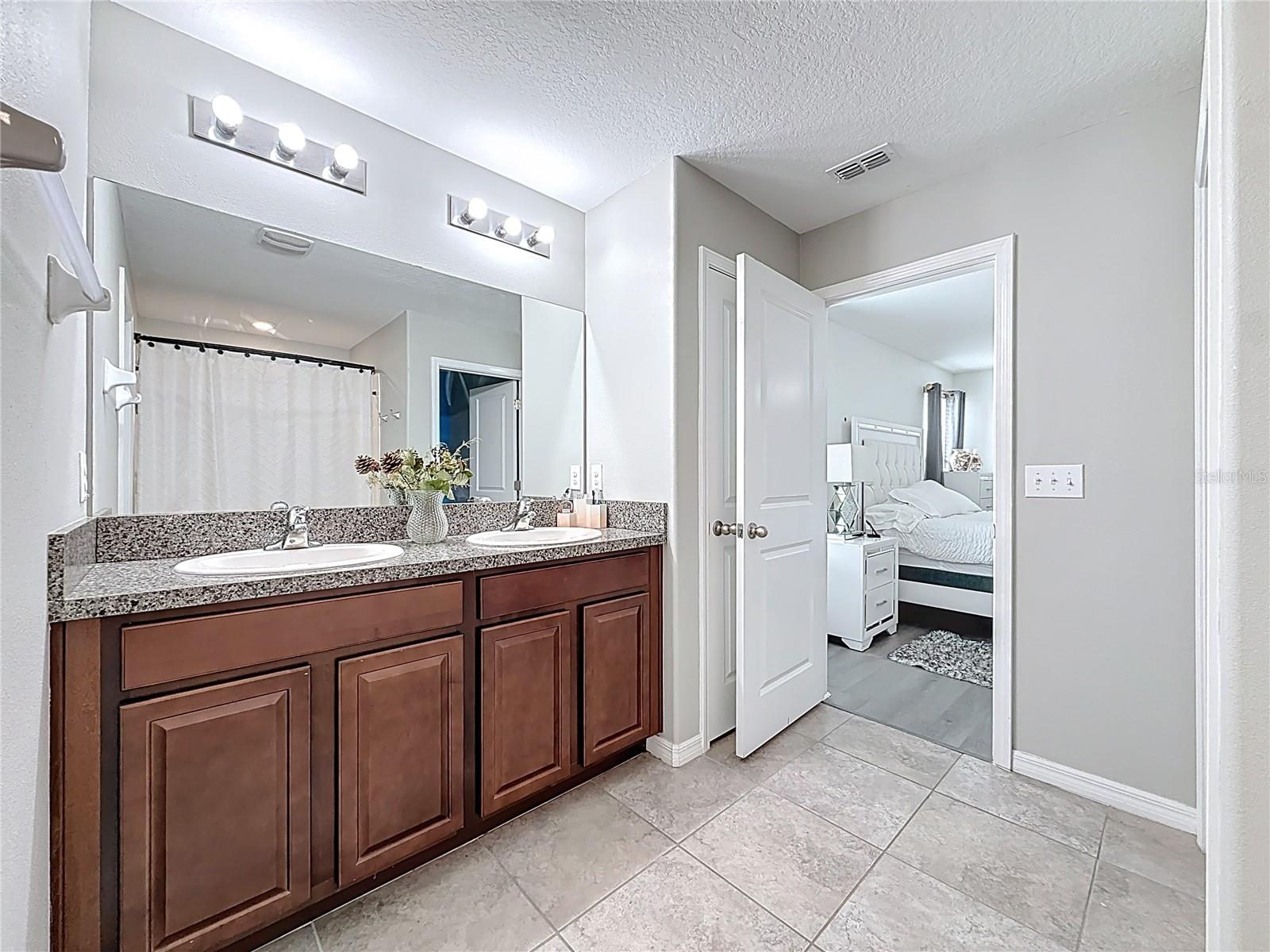 TWIN CREEKS PH 1 & 2 - Residential