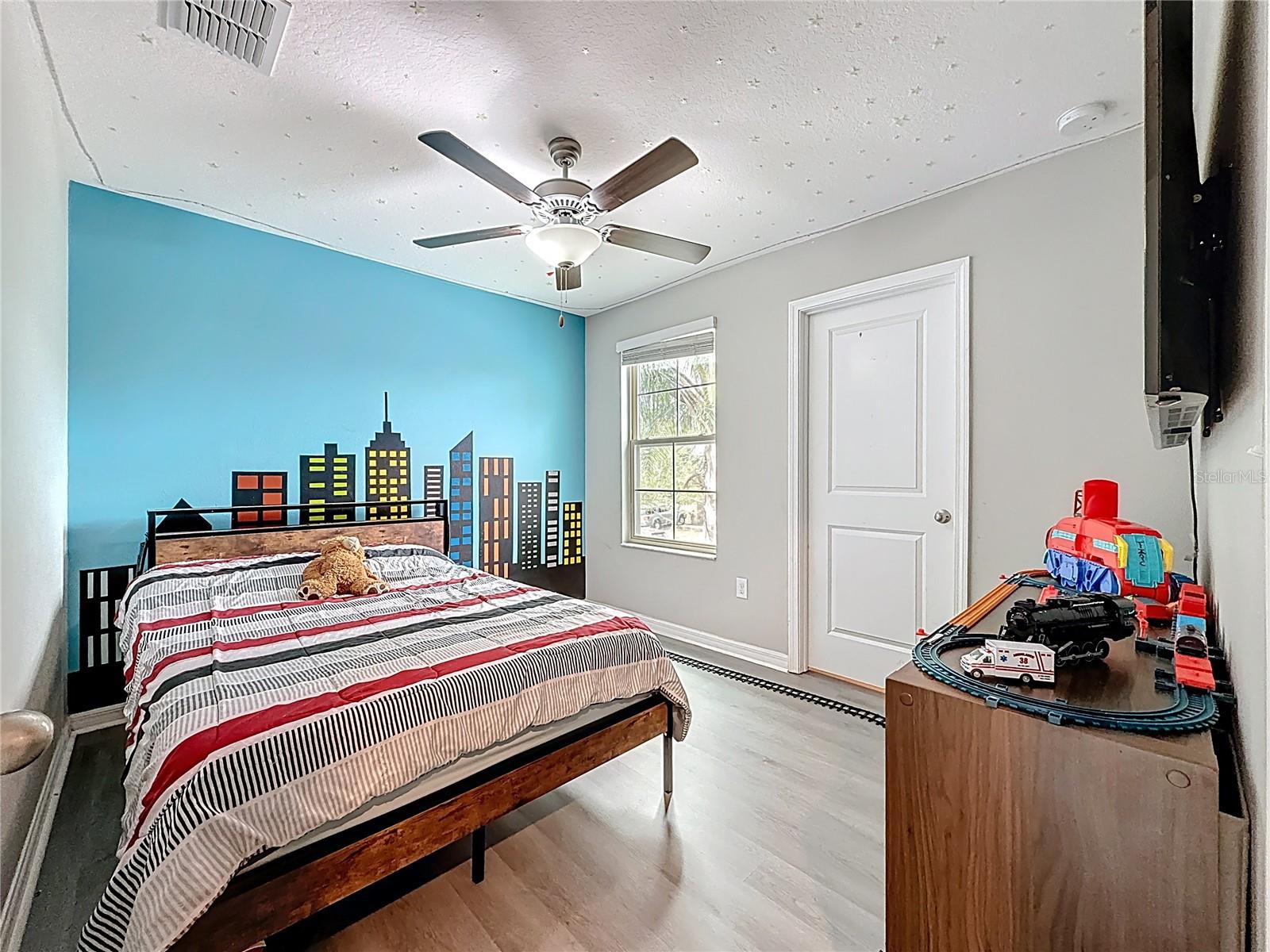 TWIN CREEKS PH 1 & 2 - Residential