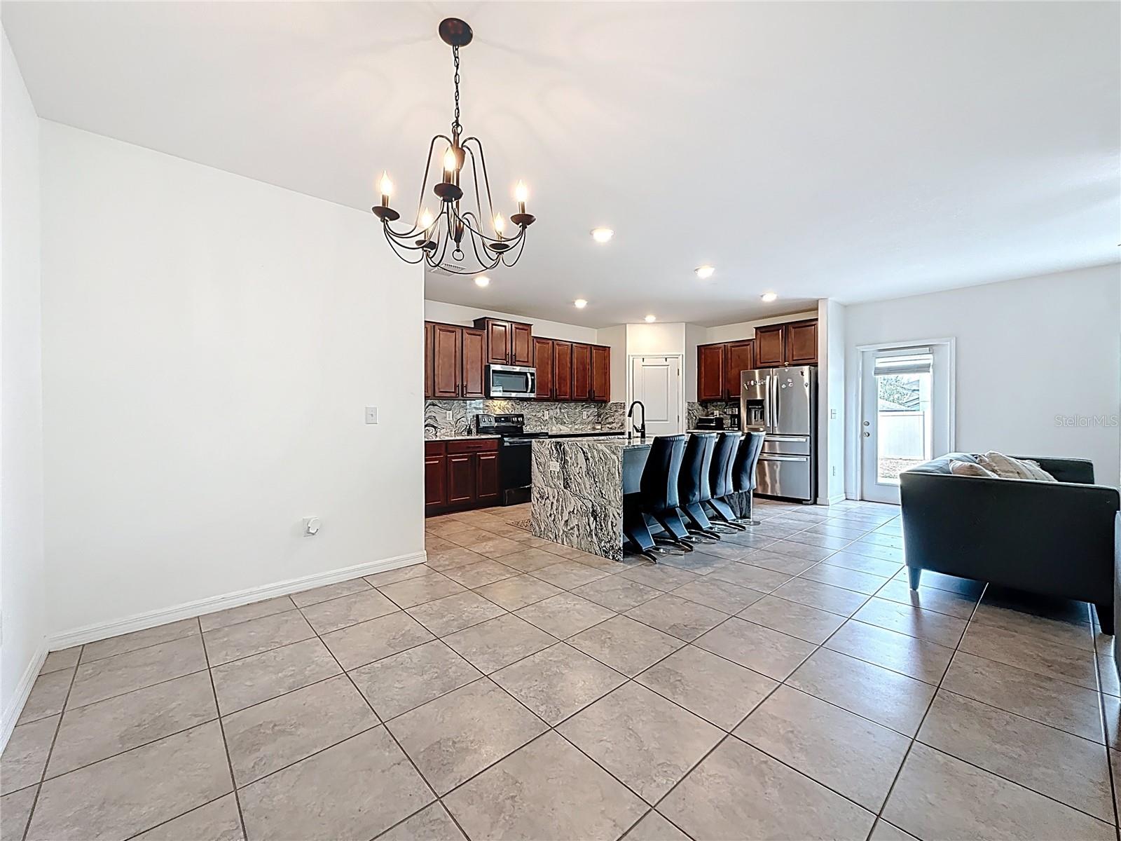 TWIN CREEKS PH 1 & 2 - Residential