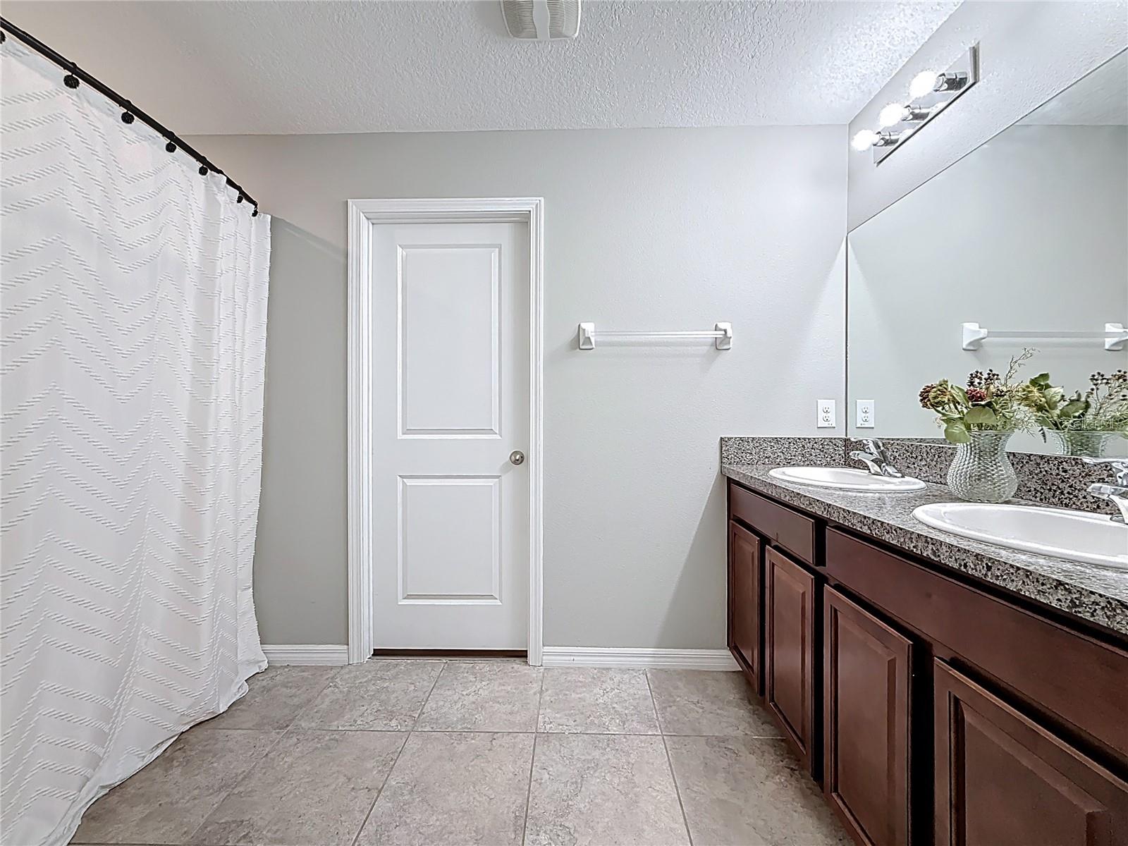 TWIN CREEKS PH 1 & 2 - Residential