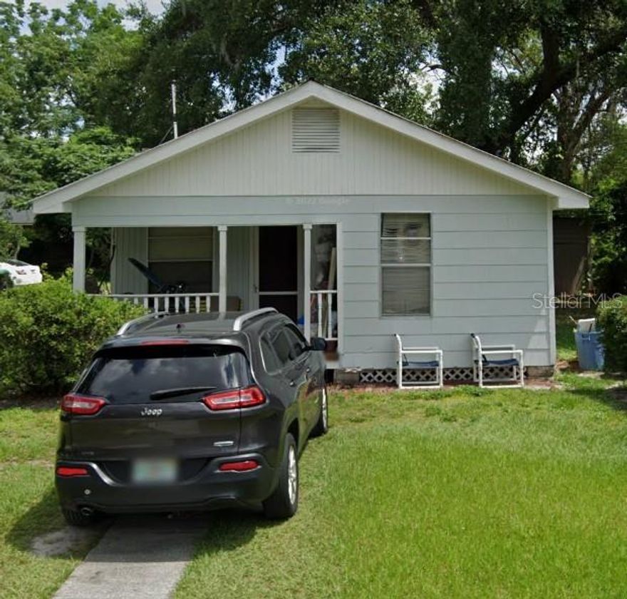 A rare infill opportunity in one of Central Florida's most desirable communities. This 0.32 acre double lot is zoned R-2 and subdivides into two buildable parcels, each ready for a custom single-family residence or duplex, offering up to four doors in a market where new construction consistently performs.

Winter Park is a proven, high-demand submarket with limited land supply, top-rated schools, and strong price-per-square-foot on finished product. The location offers easy access to 17/92, Park Avenue, Rollins College, and the established neighborhood character that defines the best of Winter Park living.

Opportunities like this are increasingly scarce as the city continues to fill in. Contact us today to discuss lot dimensions, zoning details, and next steps.