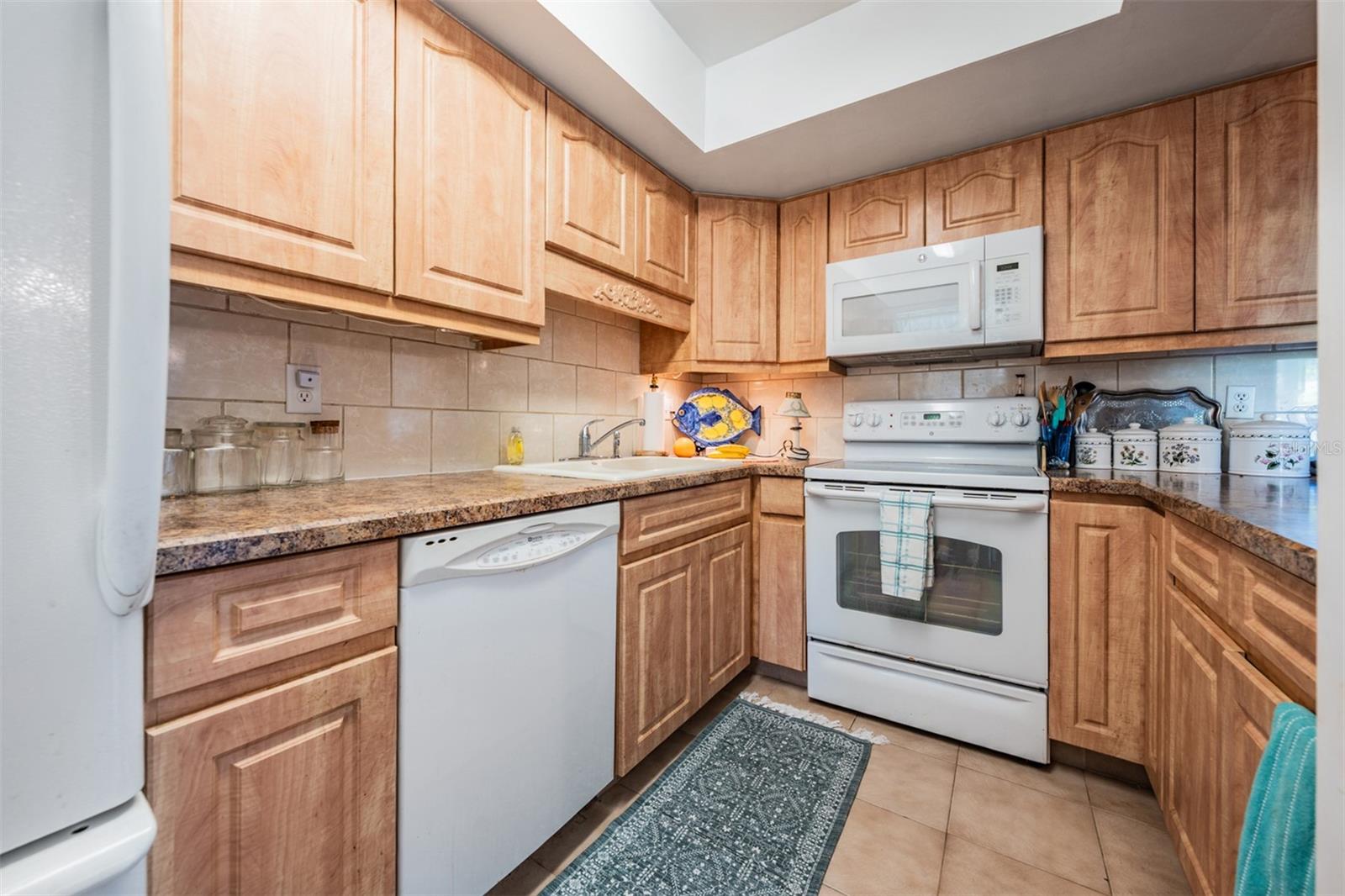 WINDRUSH BAY CONDO - Residential