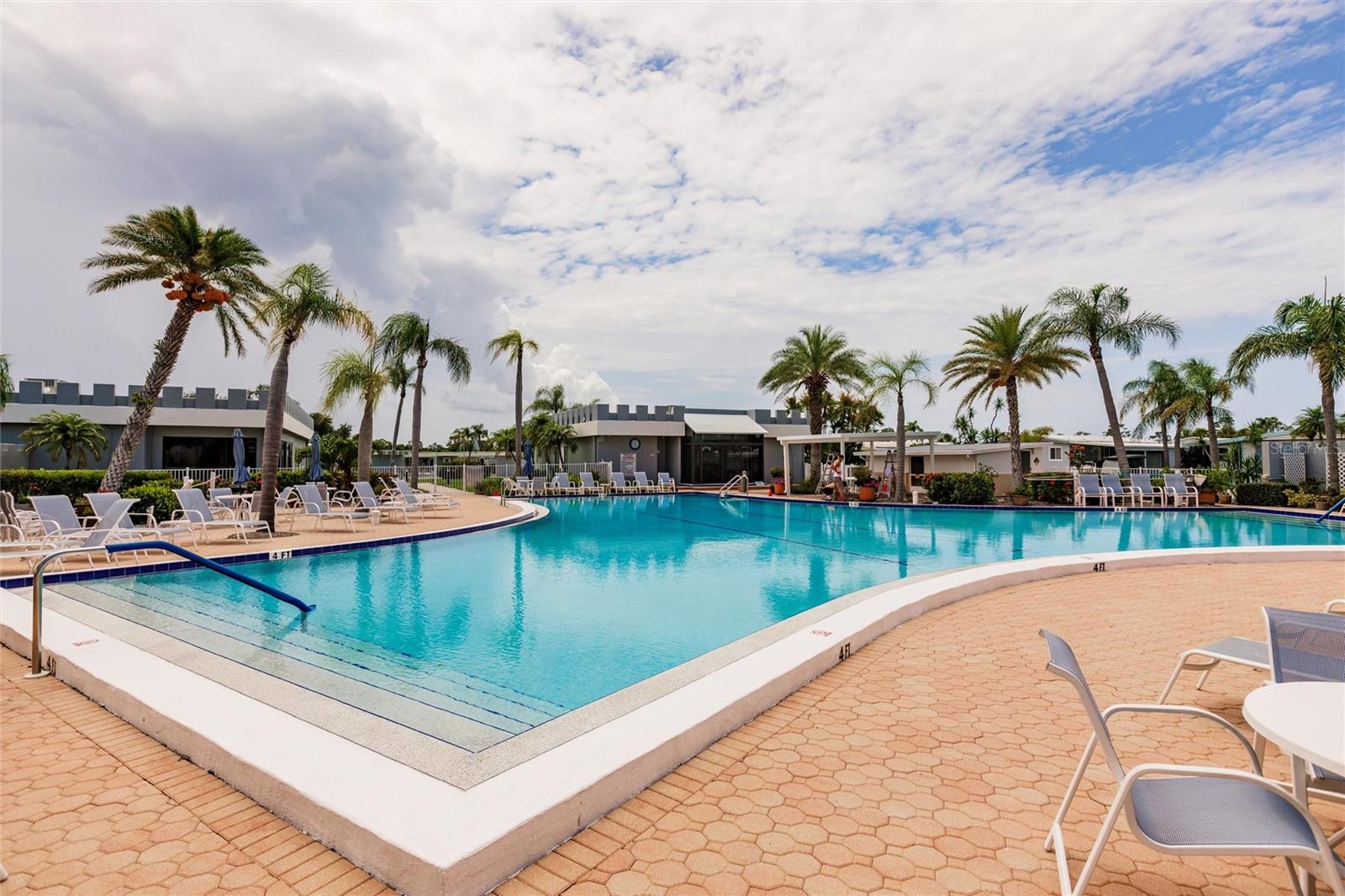 KINGS GATE CLUB MHP - Residential