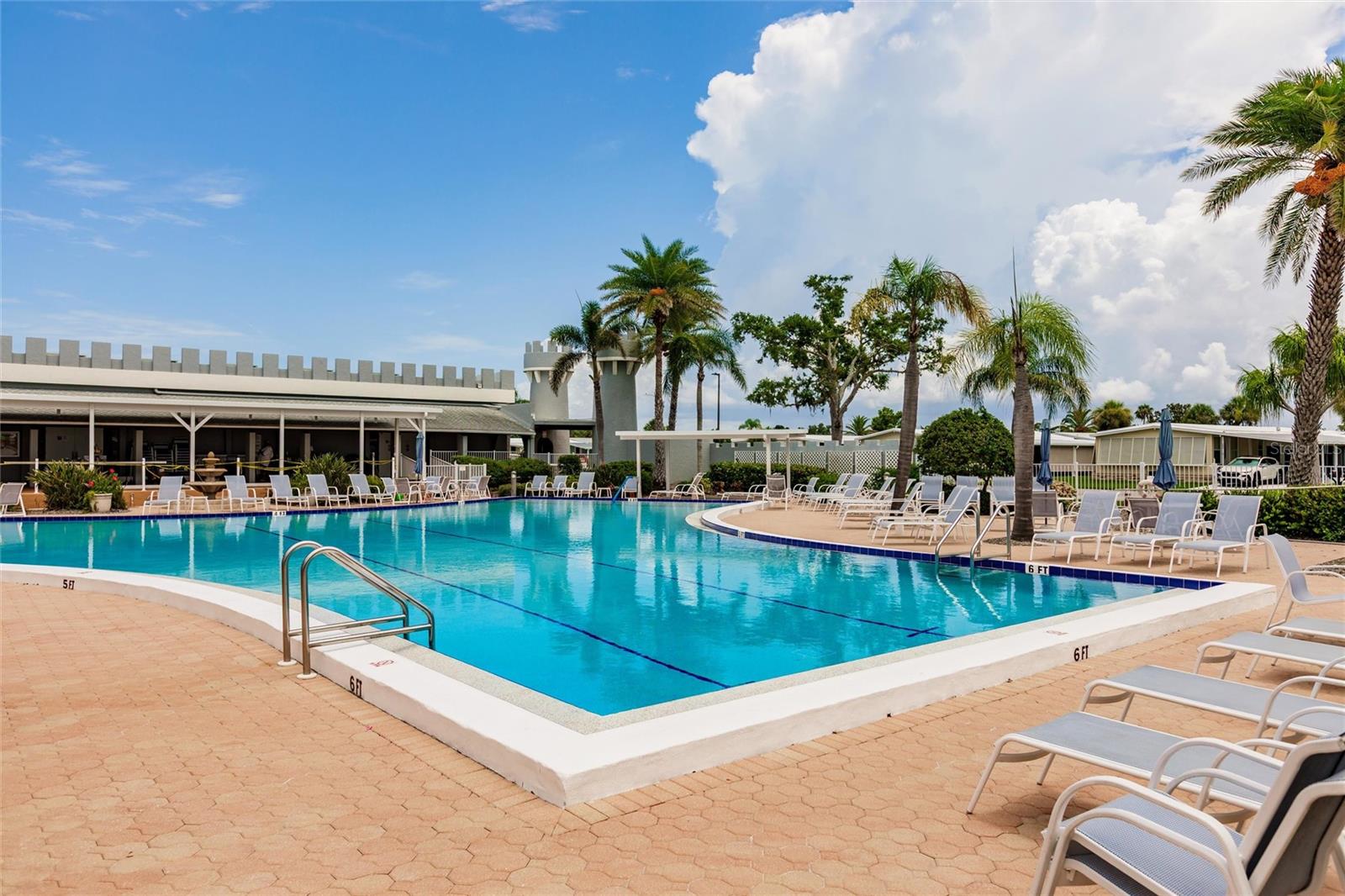 KINGS GATE CLUB MHP - Residential