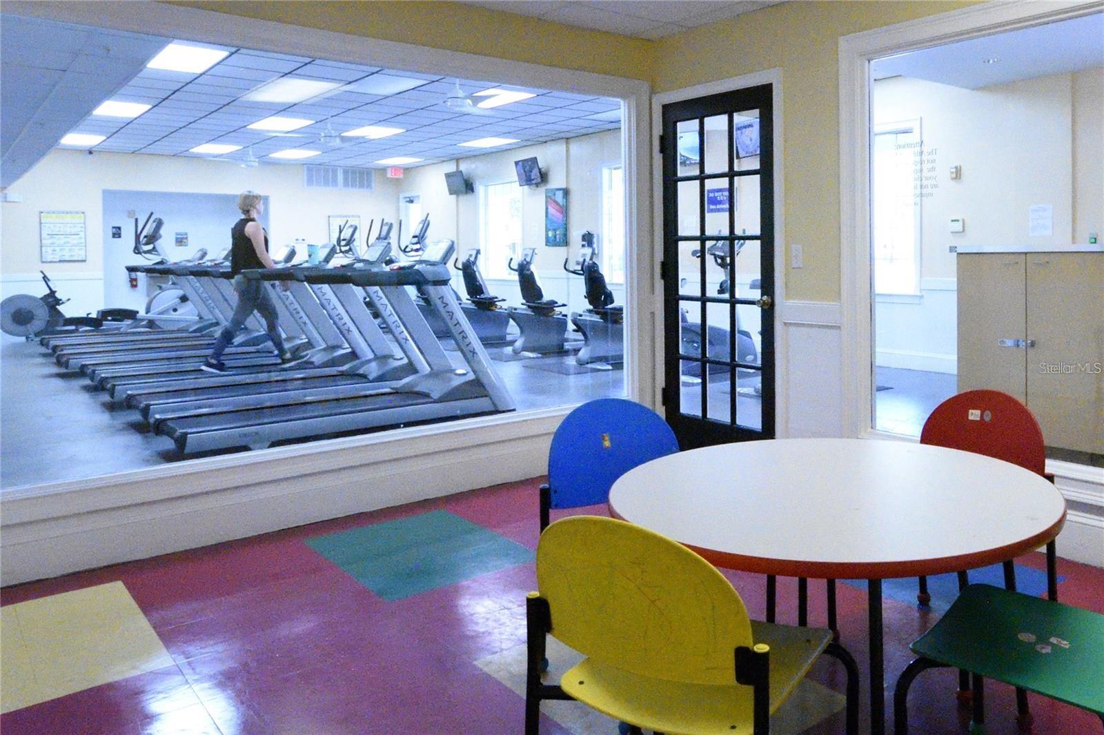 HAMPTONS/METROWEST - Residential