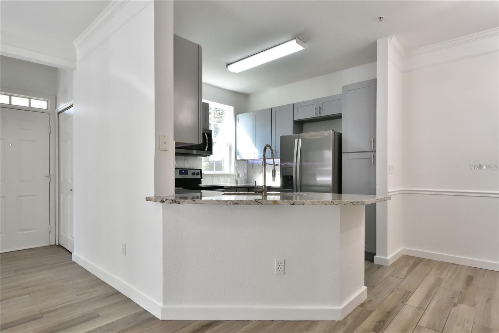 HAMPTONS/METROWEST - Residential