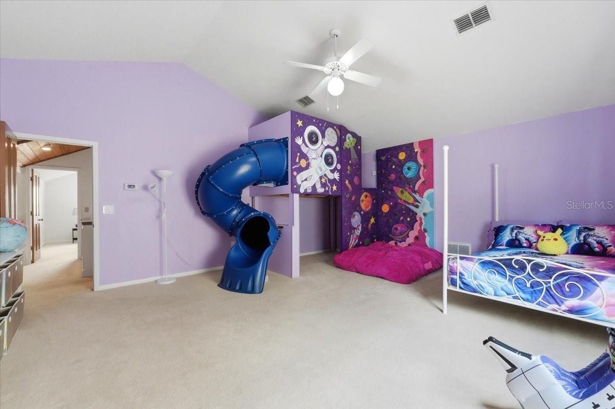 CREEK WOODS A CONDO IN IMPERIALAKES PH 02 SEC 03 - Residential