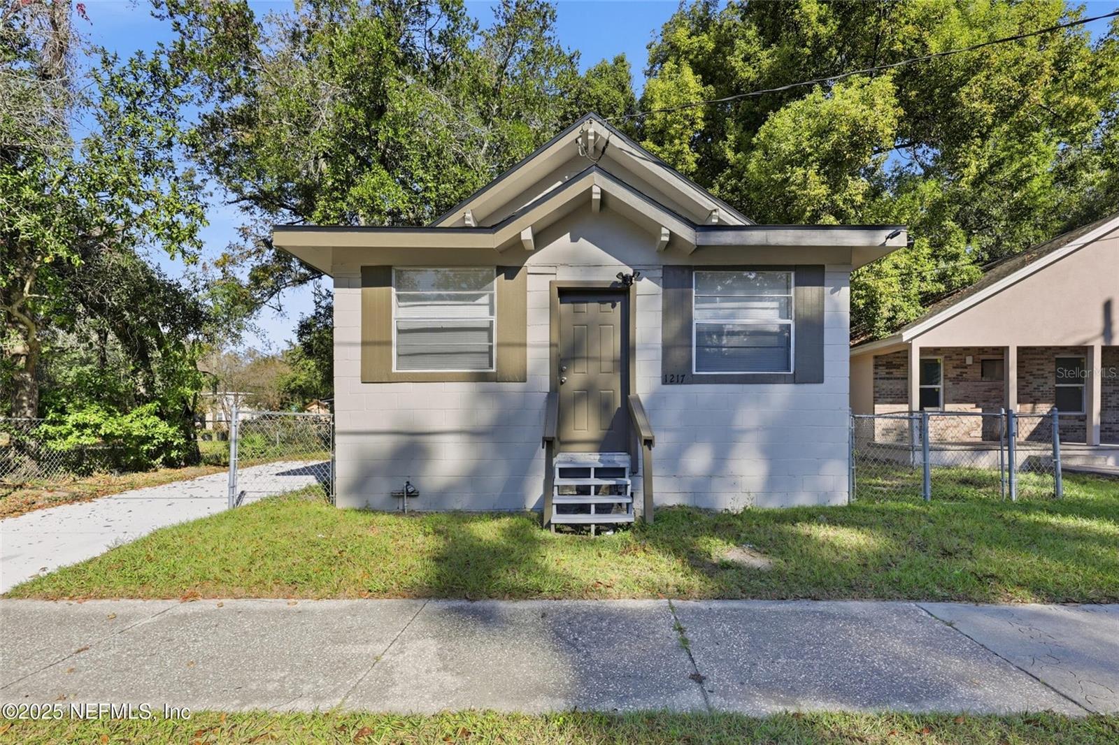 SPEEDWAY PARK - Residential