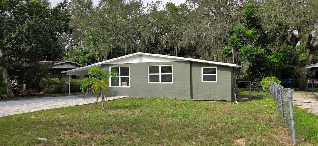 Photo of 1703 Rainbow Avenue, Sebring, FL 33870 (MLS # L4956490)