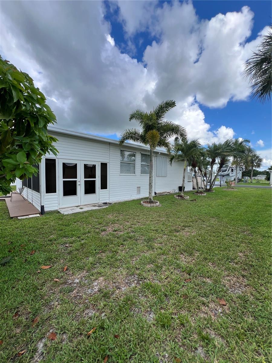 BLUE CYPRESS GOLF & RV RESIDENCE - Residential